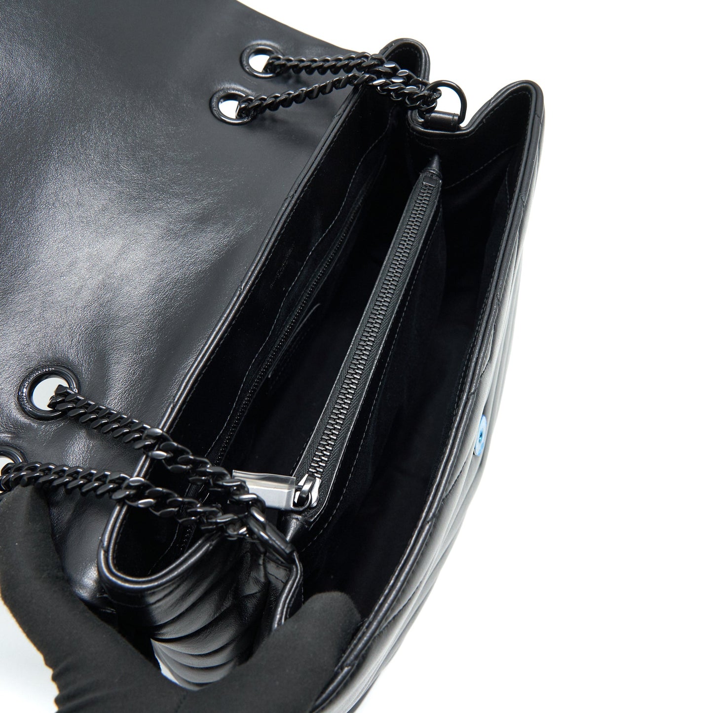 Saint Laurent / YSL Medium Lou Lou Bag So Black