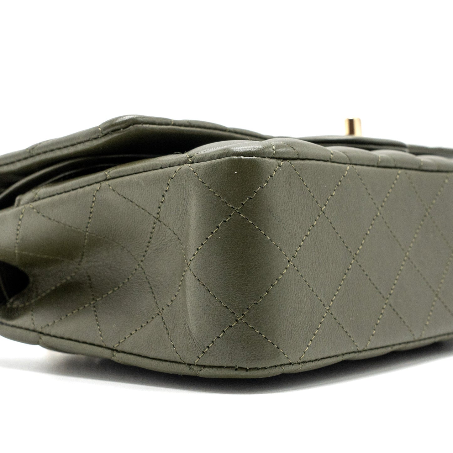 Chanel 22k Medium Classic Double Flap Bag Lambskin Olive Green LGHW(Microchip)