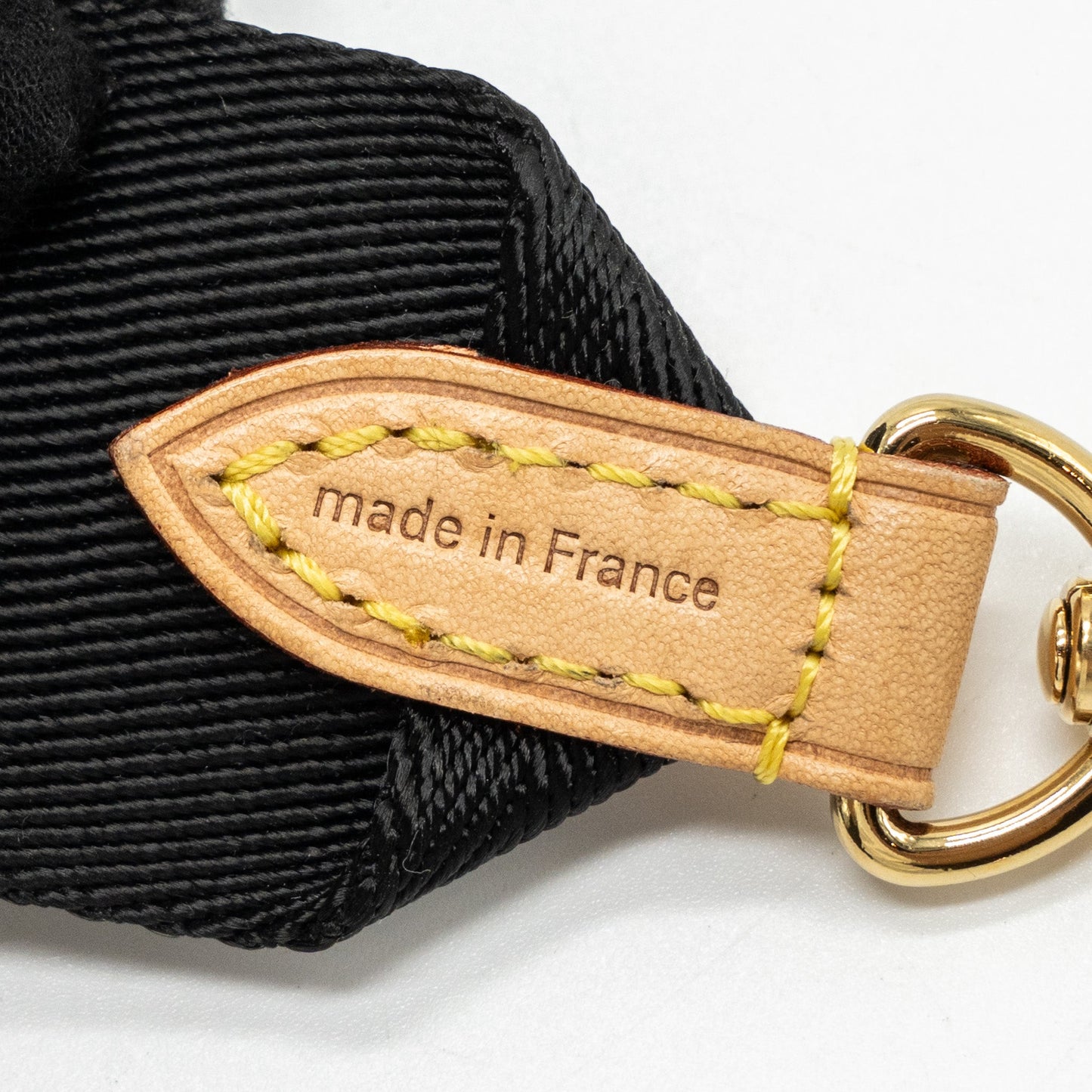 Louis Vuitton bandouliere shoulder strap black GHW