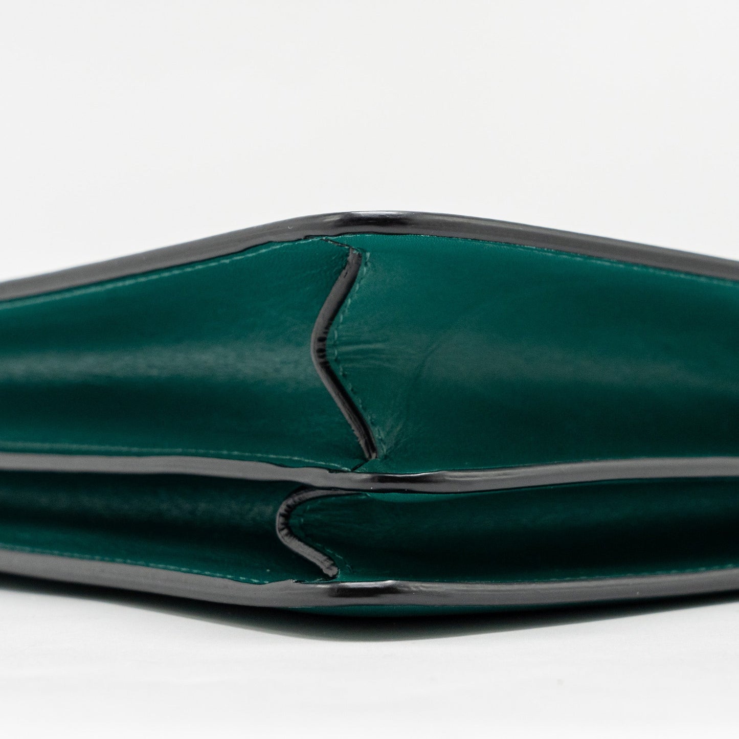 BVLGARI Serpenti Forever Shoulder Bag Calfskin Green LGHW