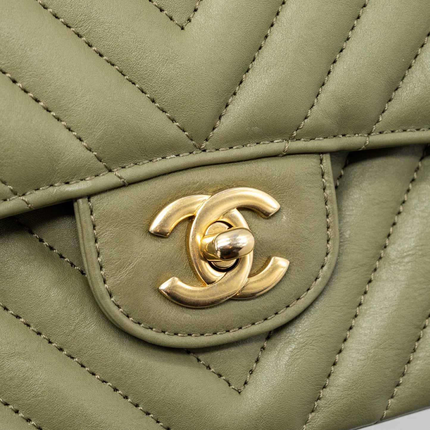 Chanel Medium Classic Double Flap Bag Chevron Calfskin Green GHW