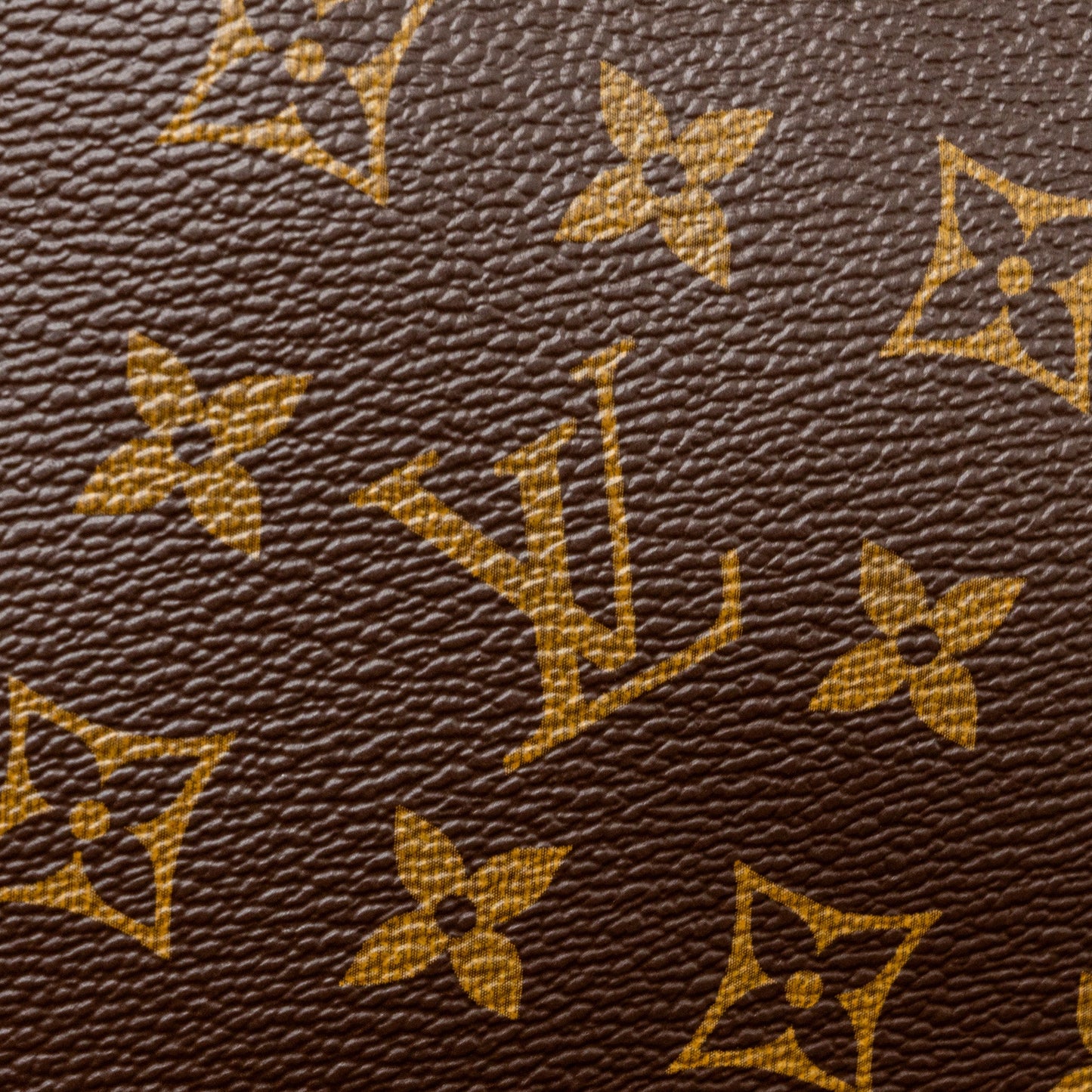 LOUIS VUITTON MONTAIGNE MM MONOGRAM CANVAS GHW