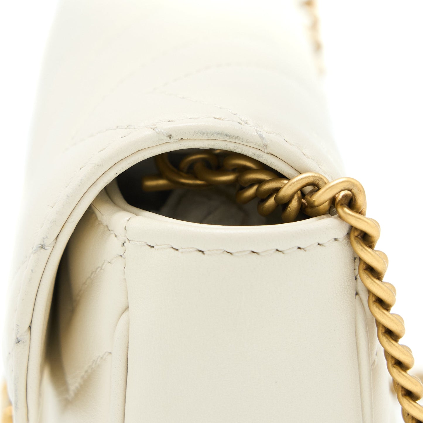 Gucci GG Marmont Super Mini Bag Matelassé White Brushed GHW