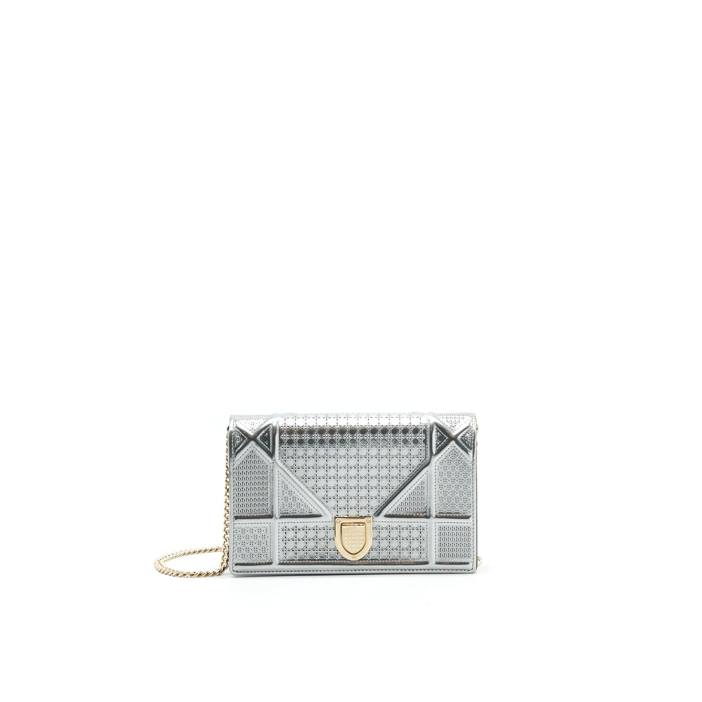 Luxury Dior Luxury DiorAMA WALLET ON CHAIN IN METALLIC SILVER GHW