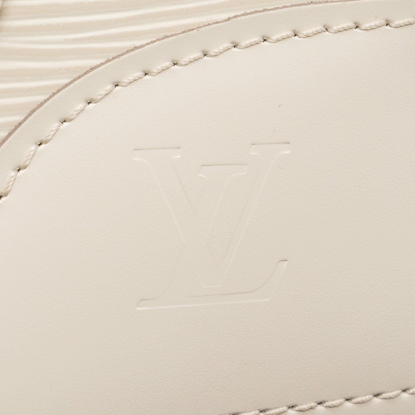 Louis Vuitton Madeleine GM tote bag epi white SHW