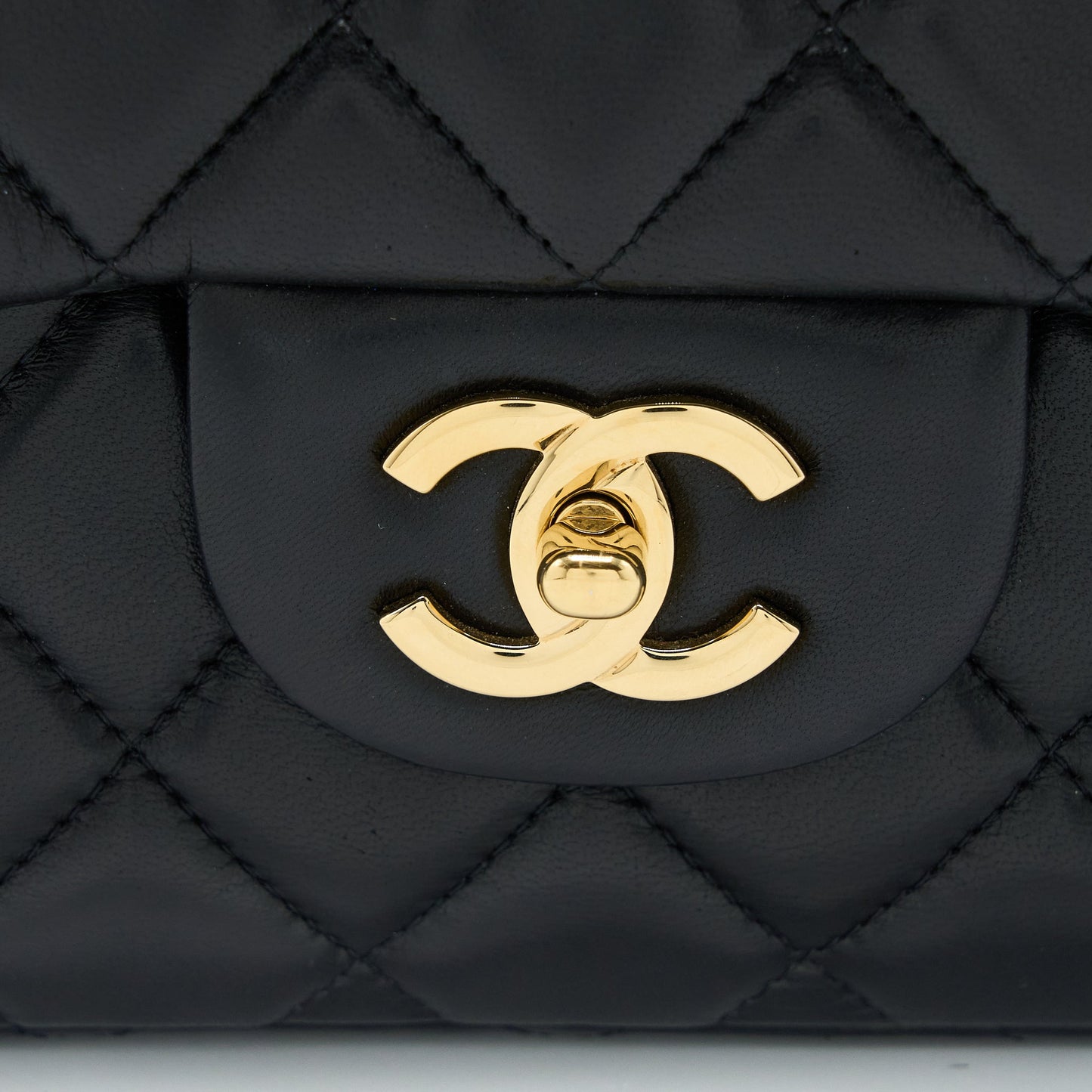 Chanel Maxi Single Flap Bag Lambskin Black GHW