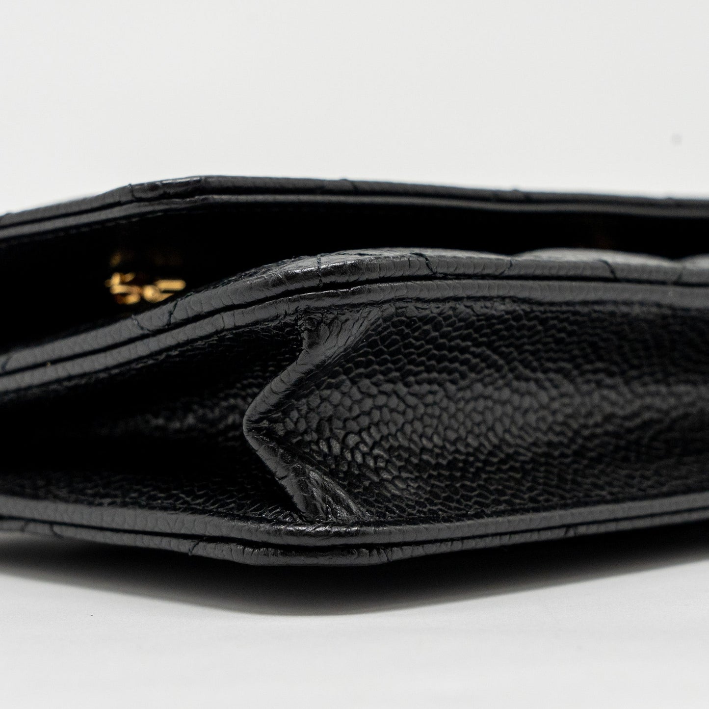 Chanel Classic Wallet on chain caviar black GHW (microchip)