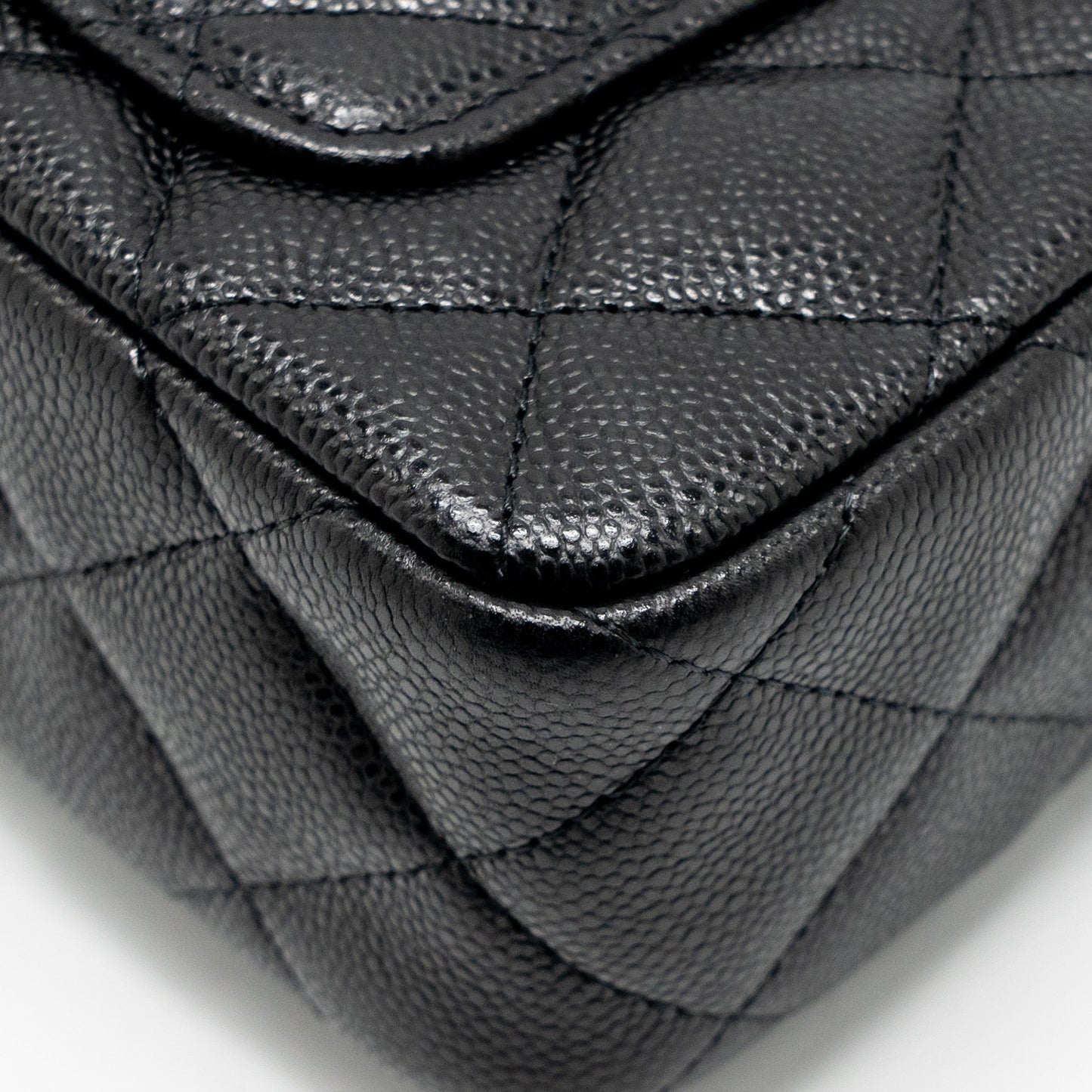 Chanel Clutch Bag with Chain Caviar Black LGHW (Microchip)