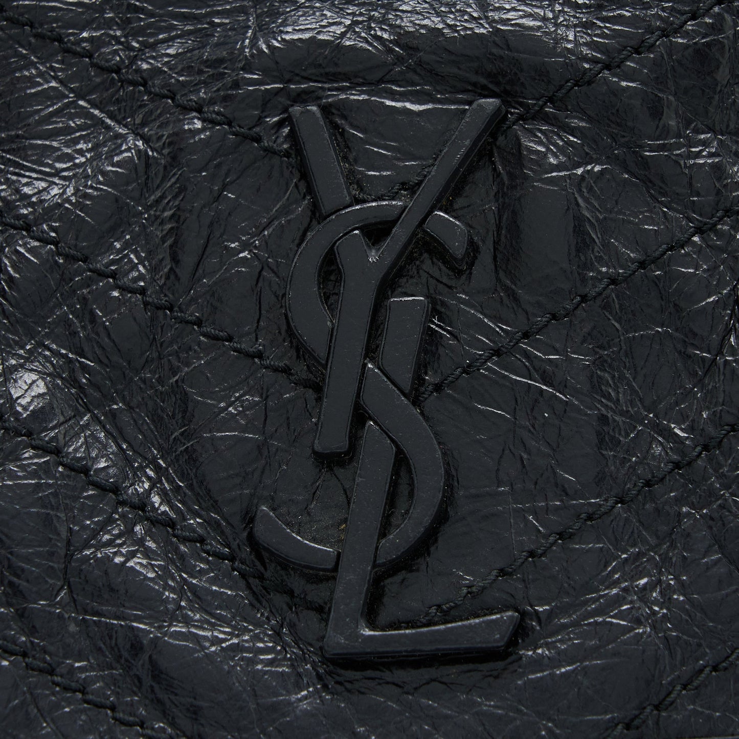 Saint Laurent/YSL Medium Niki Bag Calfskin Black SHW