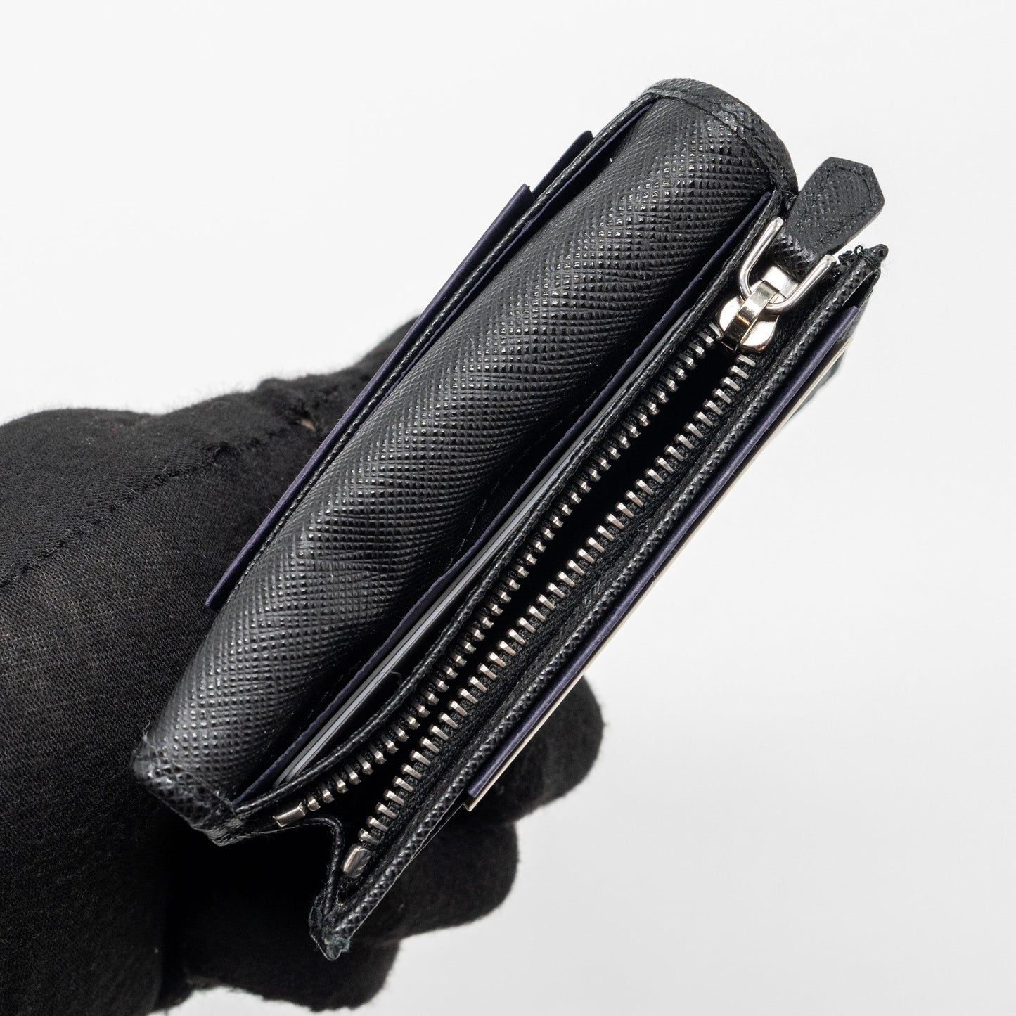 Prada saffiano wallet calfskin black SHW