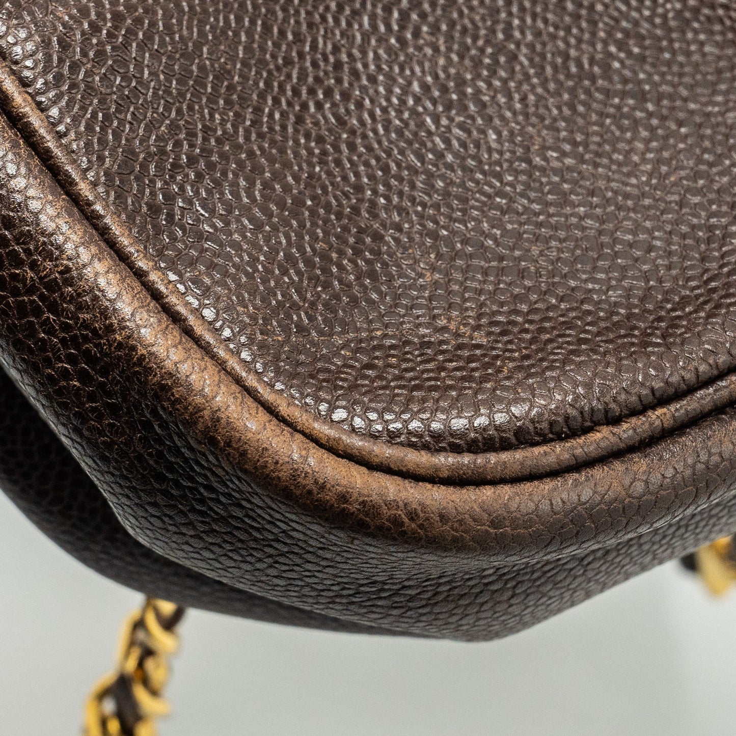 Chanel Vintage flap backpack caviar brown GHW