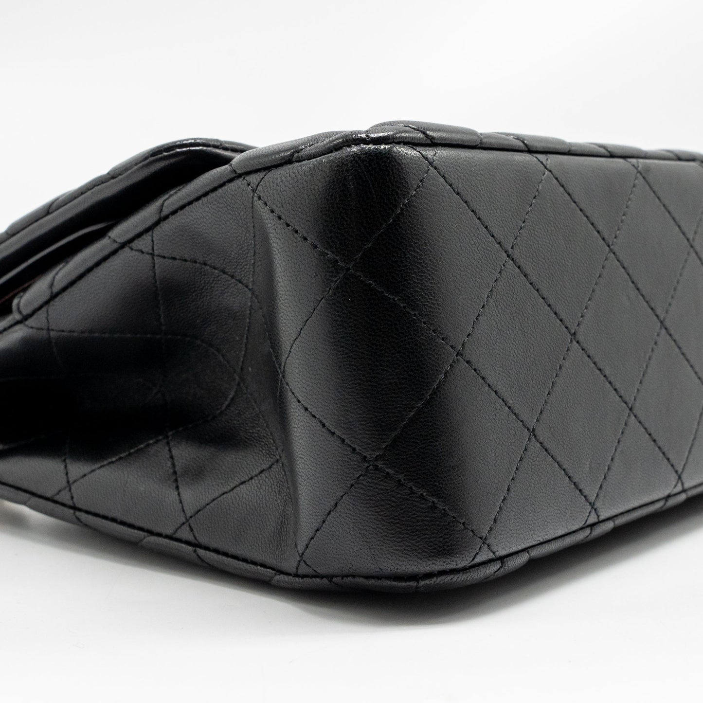 Chanel Jumbo Classic Double Flap Bag Lambskin Black GHW