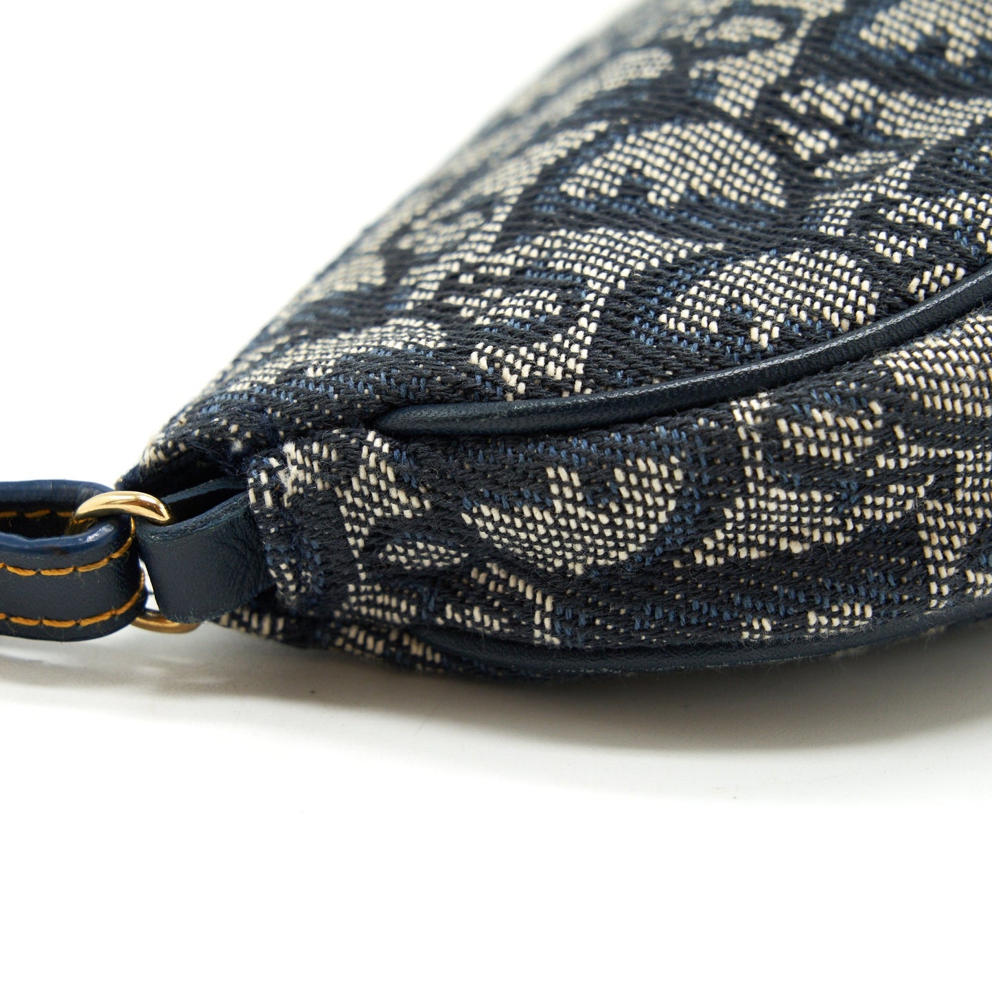 Luxury Dior Vintage Saddle Pochette year 2003