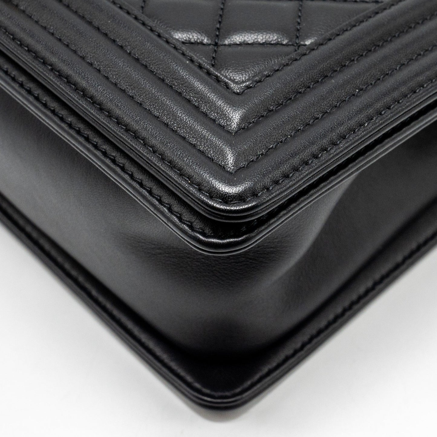 Chanel Medium Boy Bag Calfskin Black GHW