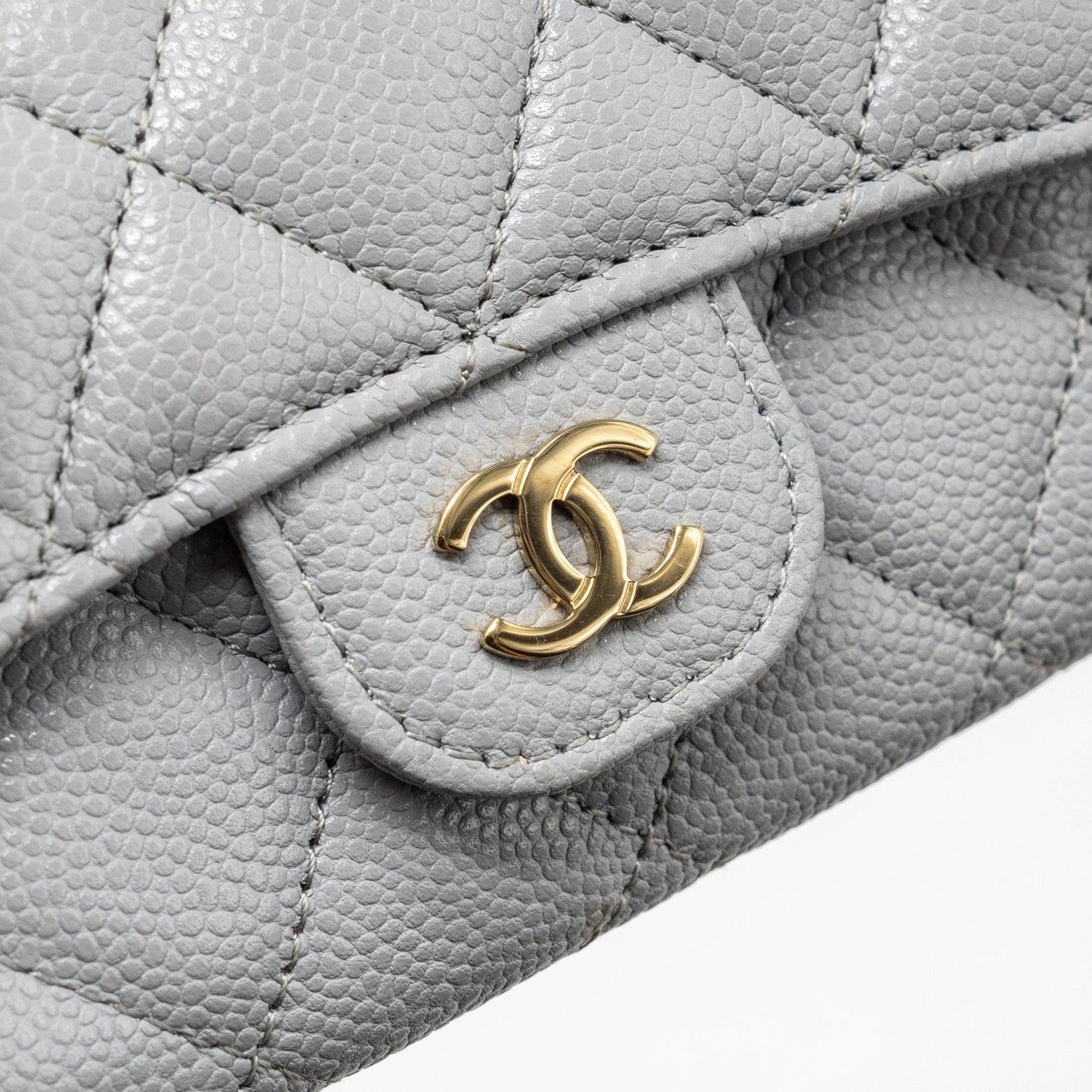Chanel Classic Flap Card Holder Caviar Light Grey LGHW (Microchip)