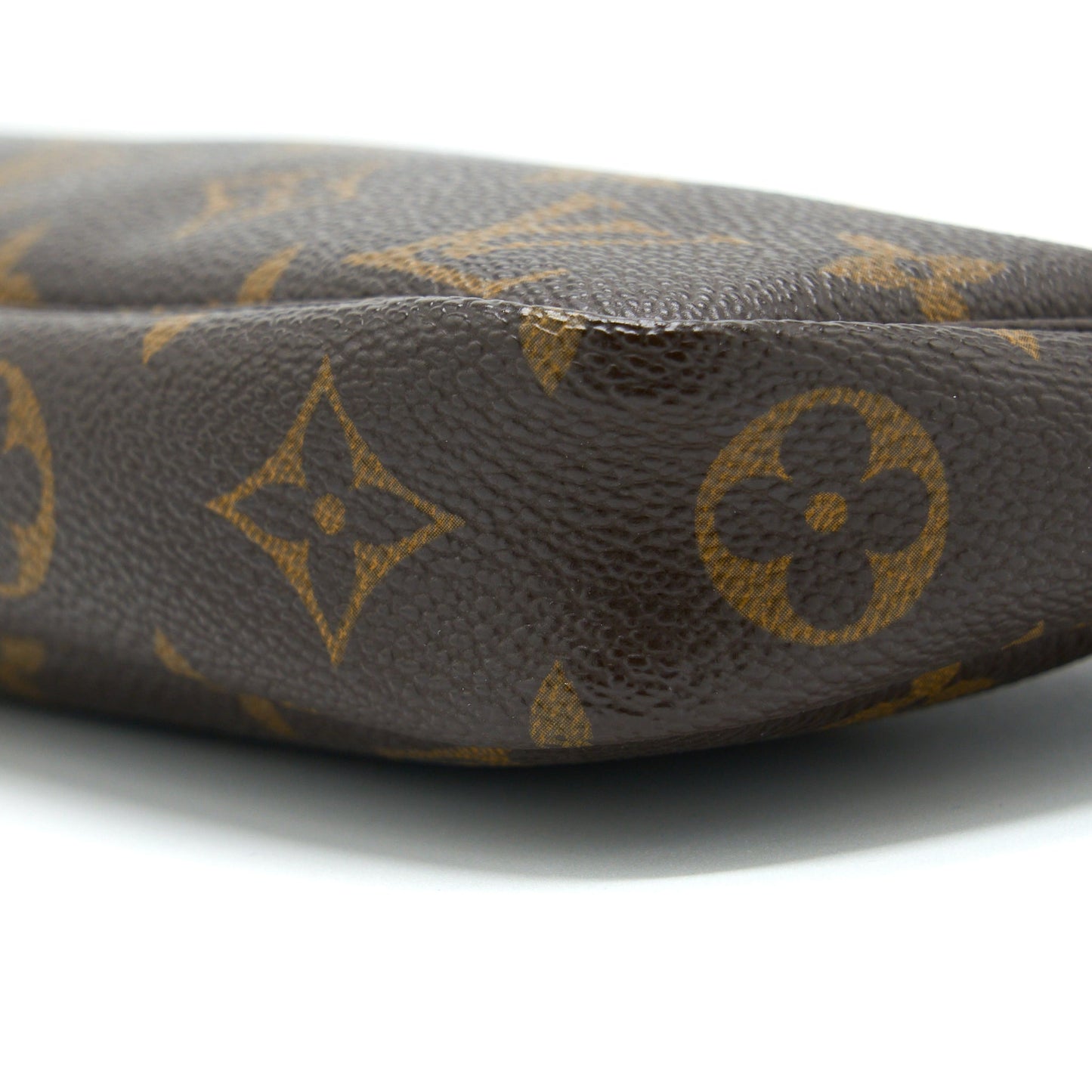 Louis Vuitton Pochette Accessories Monogram Canvas GHW