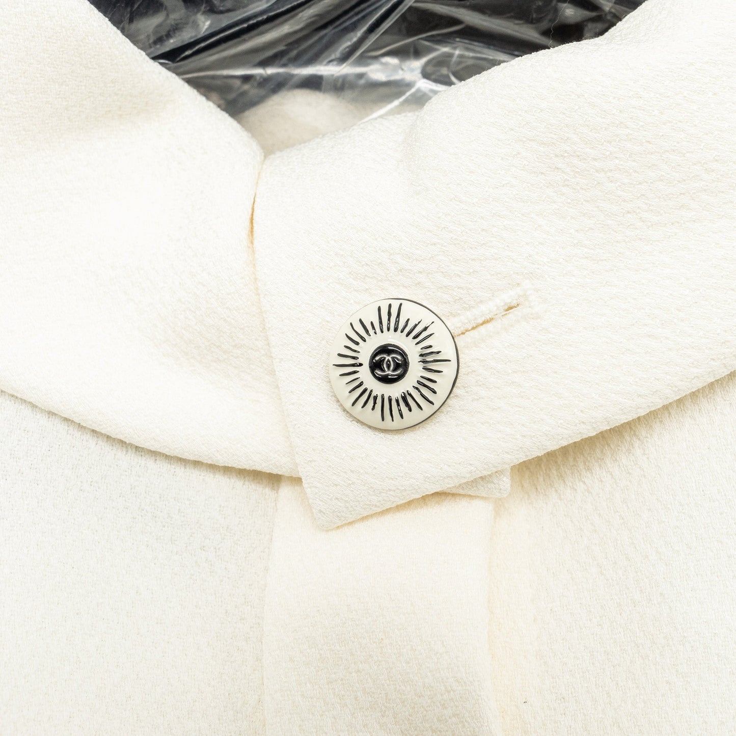 CHANEL Size 34 22C Runway Silk Crepe Blouse White