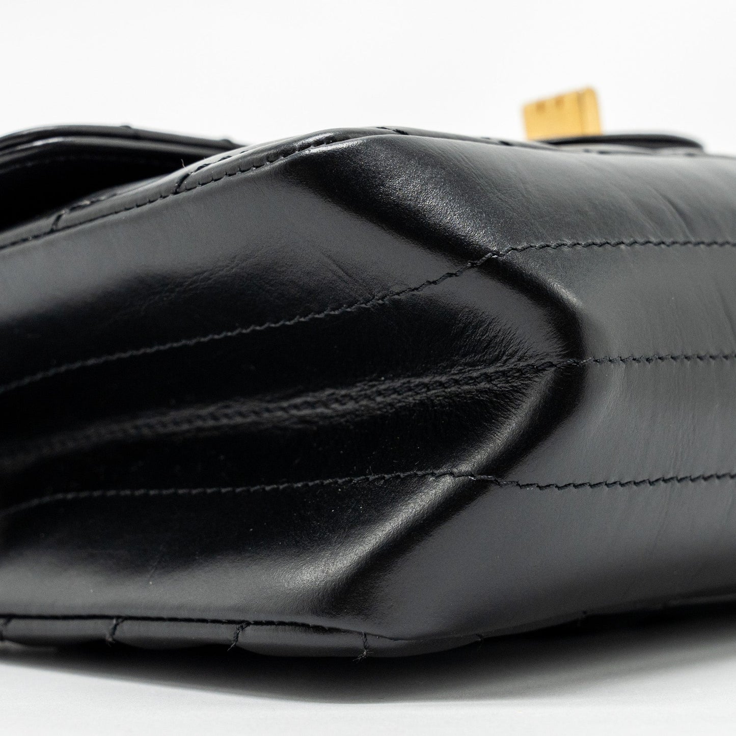 Chanel Mini 2.55 Reissue Chevron Calfskin Black GHW (Microchip)