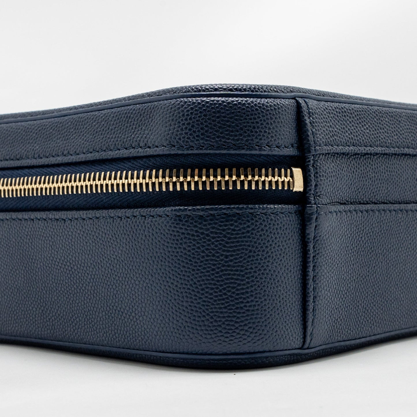 Chanel CC Top Handle Vanity Case Caviar Navy Blue GHW
