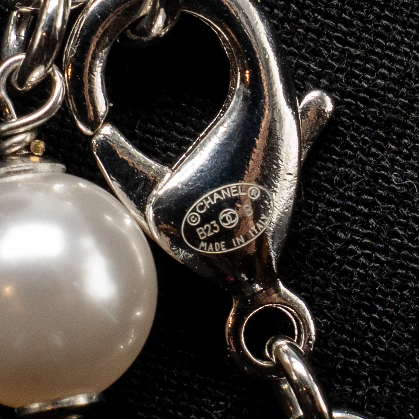 Chanel Crystal Heart Shape/Pearl Long Necklace Silver Tone