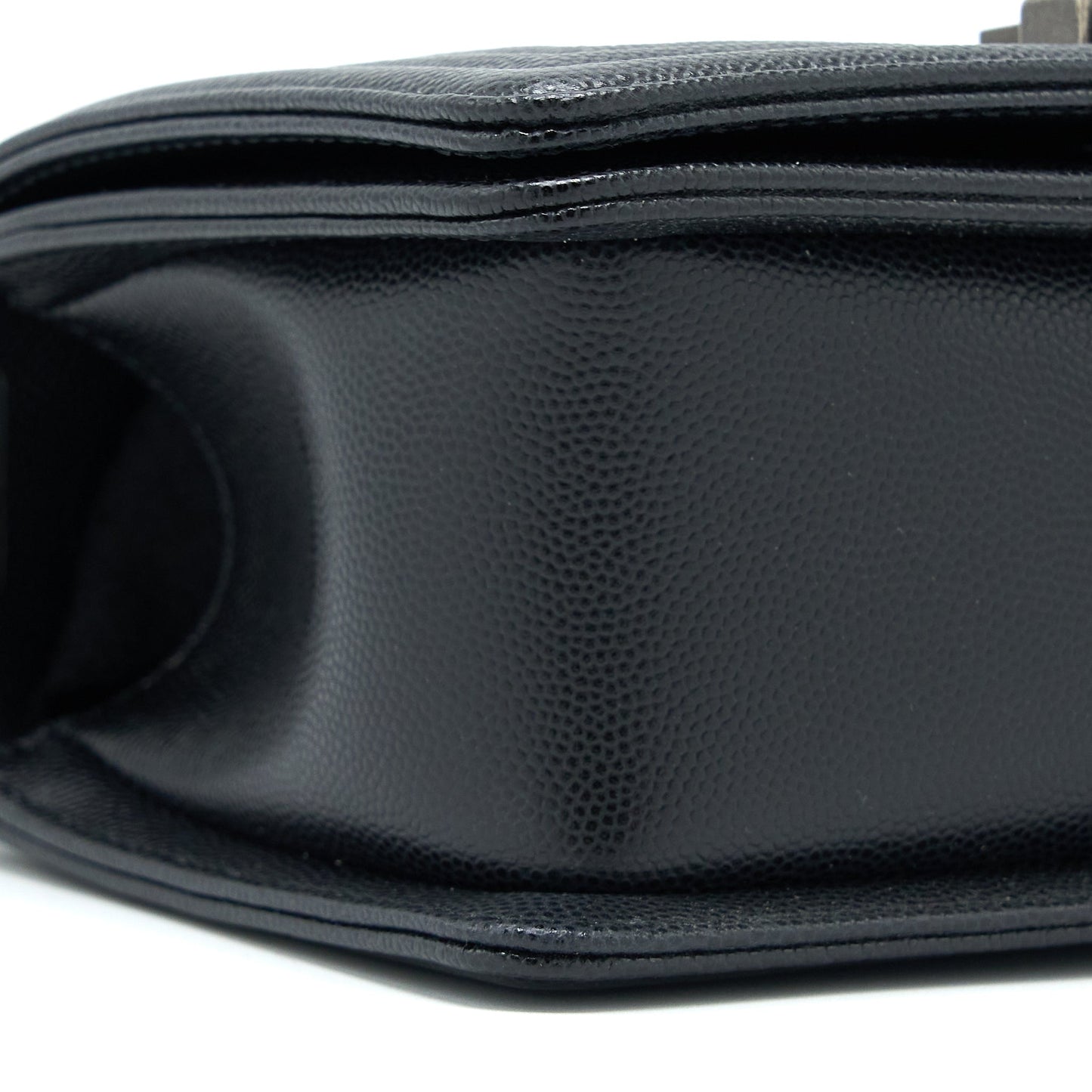 Chanel Small Boy Bag Caviar Black Ruthenium SHW (Microchip)