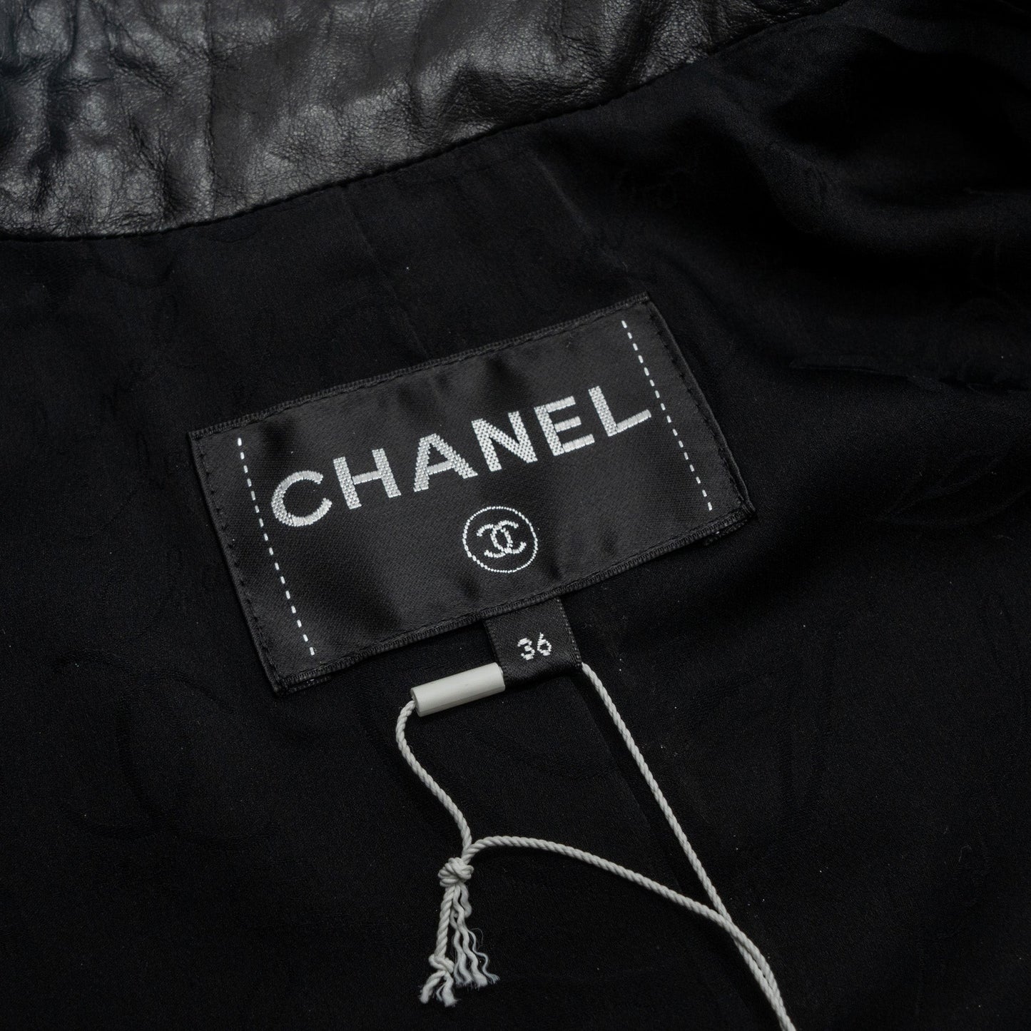 Chanel 17A size 36 Jacket Fantacy Tweed / calfskin black