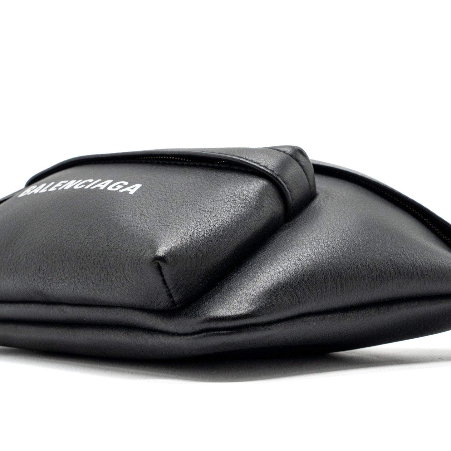 Balenciaga Everyday Beltpack Calfskin Black SHW