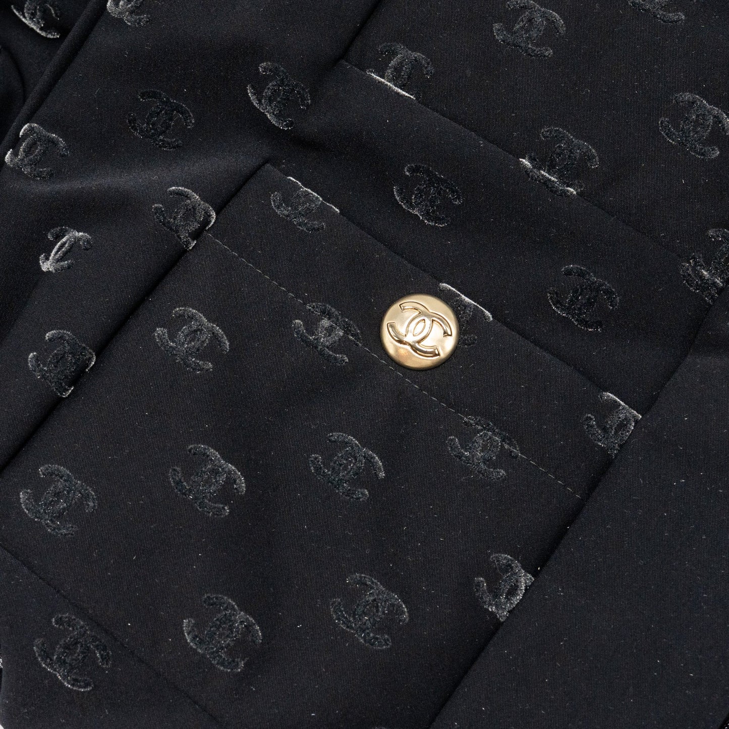 Chanel Size 36 CC Logo Blouson Jacket Polyamide/Elastane Black