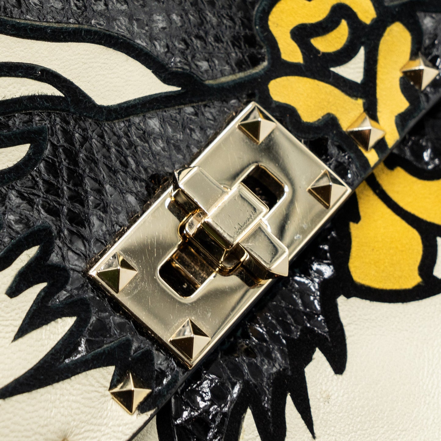Valentino Garavani Rockstud Spike Shoulder Bag Leather/ Python Multicolour LGHW