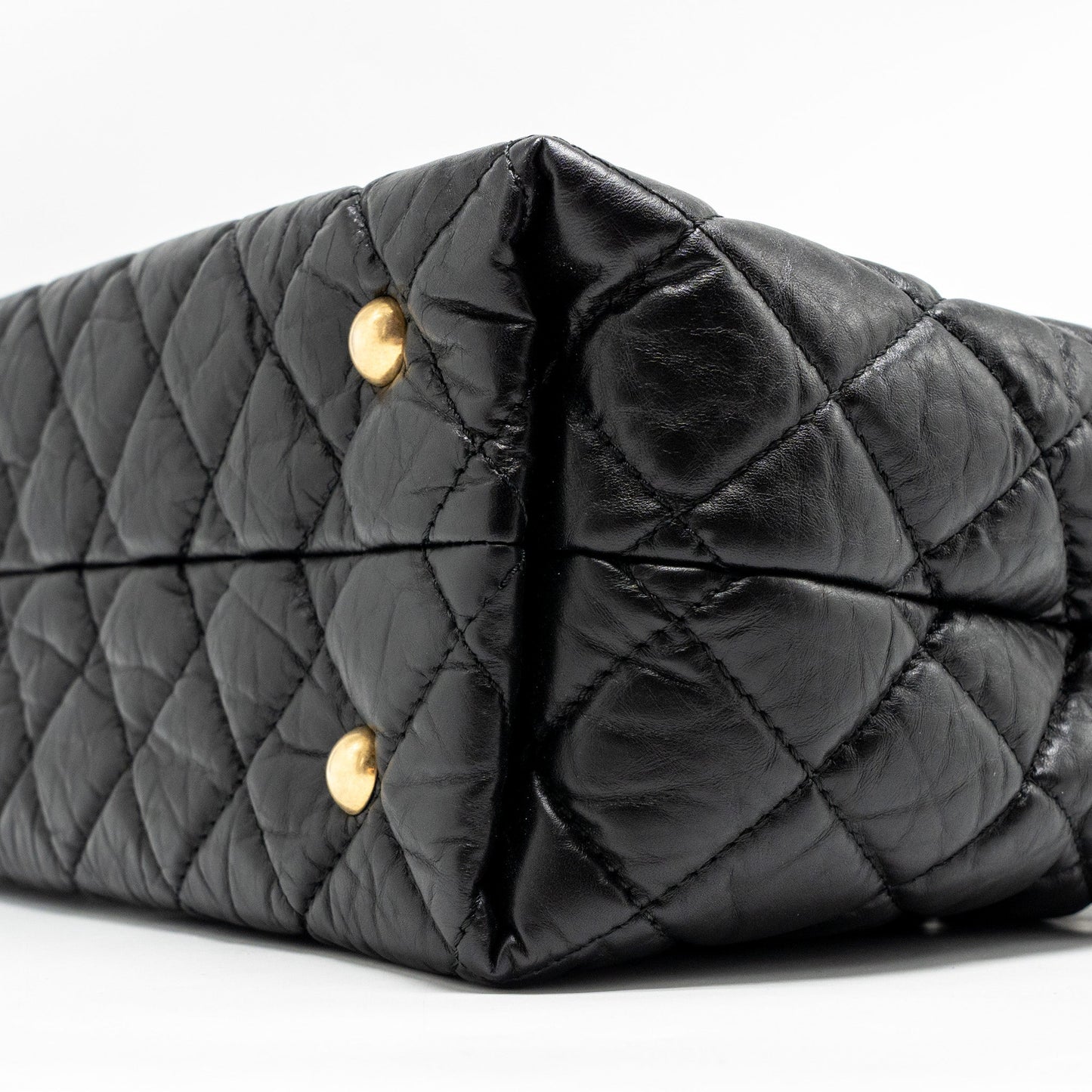 Chanel 2.55 Reissue Tote Bag Quilted Aged Calfskin Black GHW