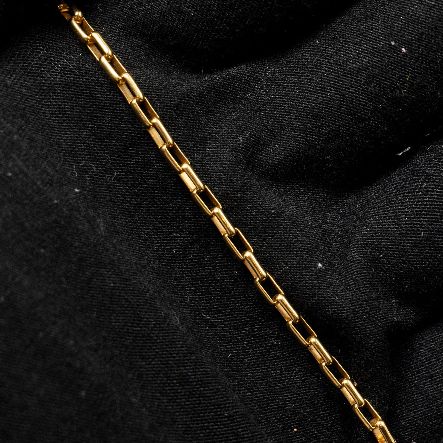 Fred Force 10 Buckle Medium Model Yellow Gold, Diamonds with 3 Size 14 Bracelets (Sell in Set)