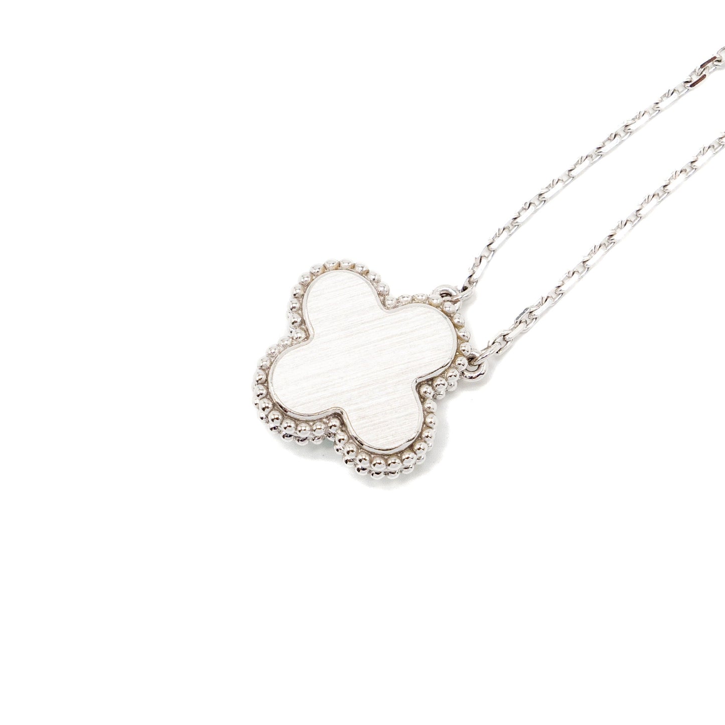 Van Cleef & Arpels 2022 holiday limited vintage Alhambra pendant