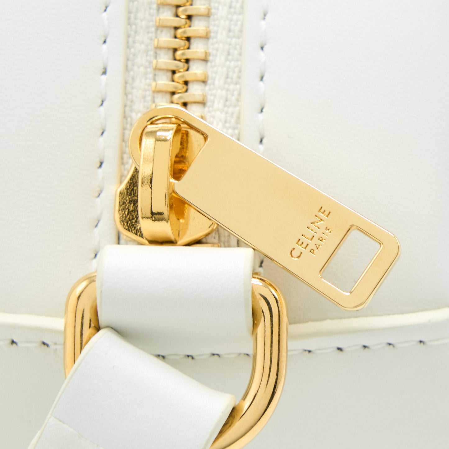 Celine Oval Bag Cuir Triumphed Calfskin White GHW