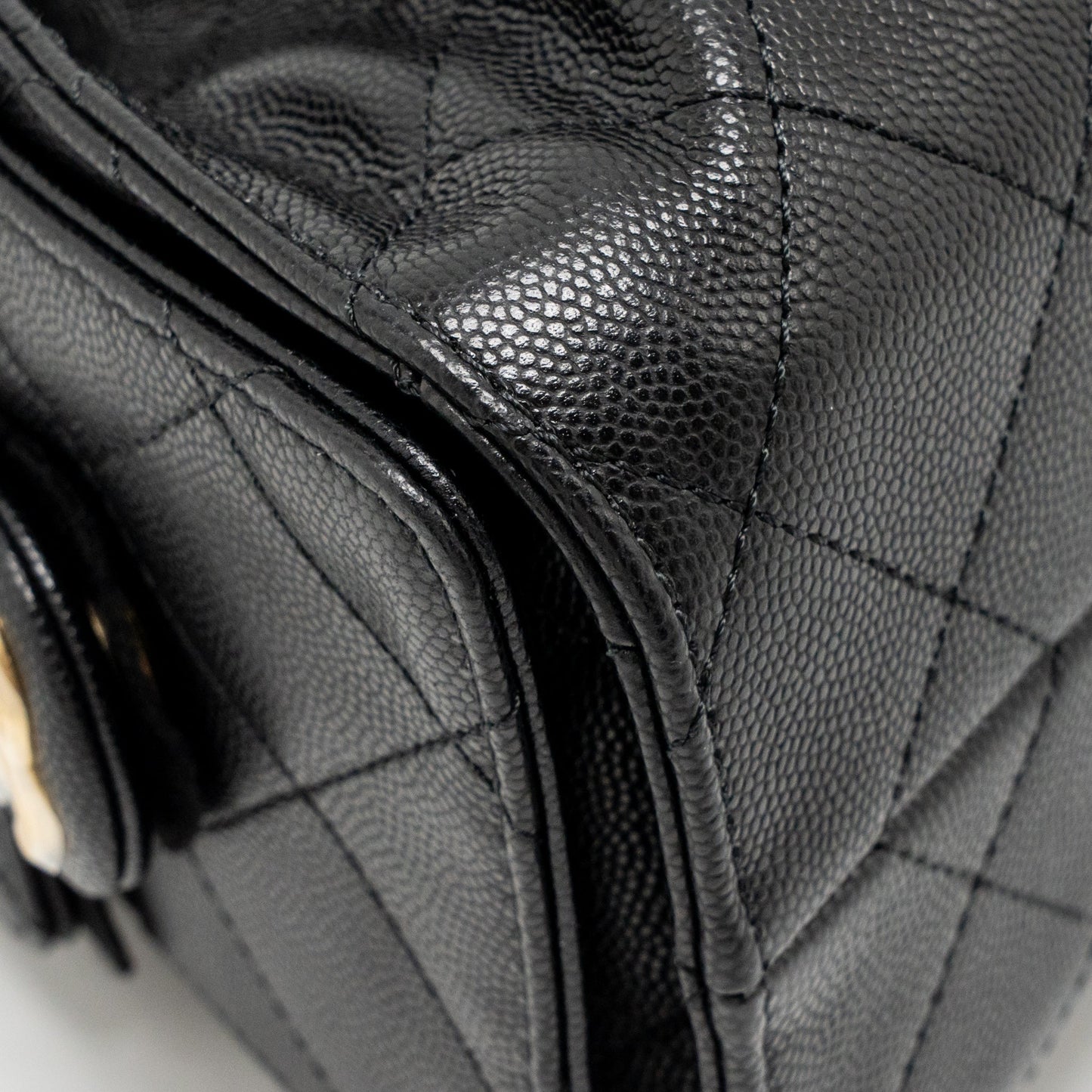 Chanel mini 25 bag caviar Black GHW (Microchip)