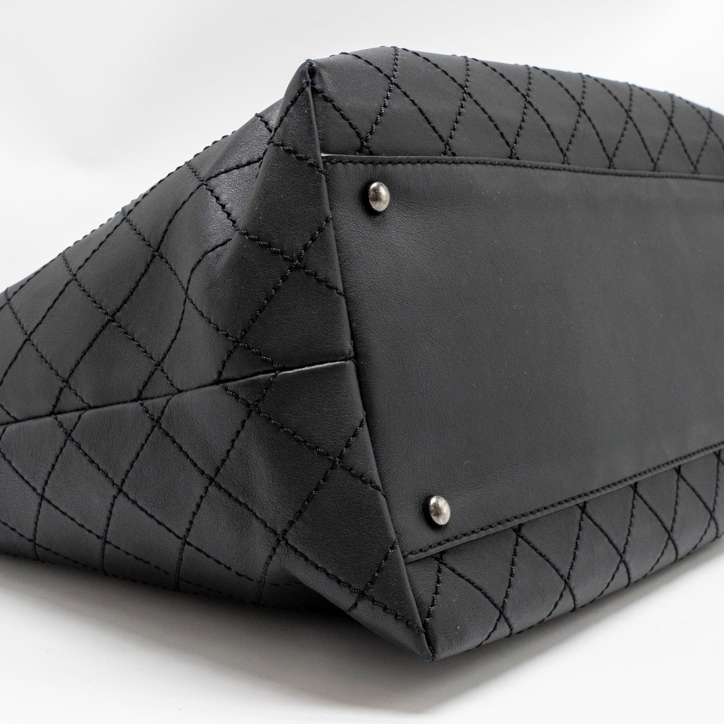 Chanel on the road stitched tote bag calfskin black ruthenium silver hardware
