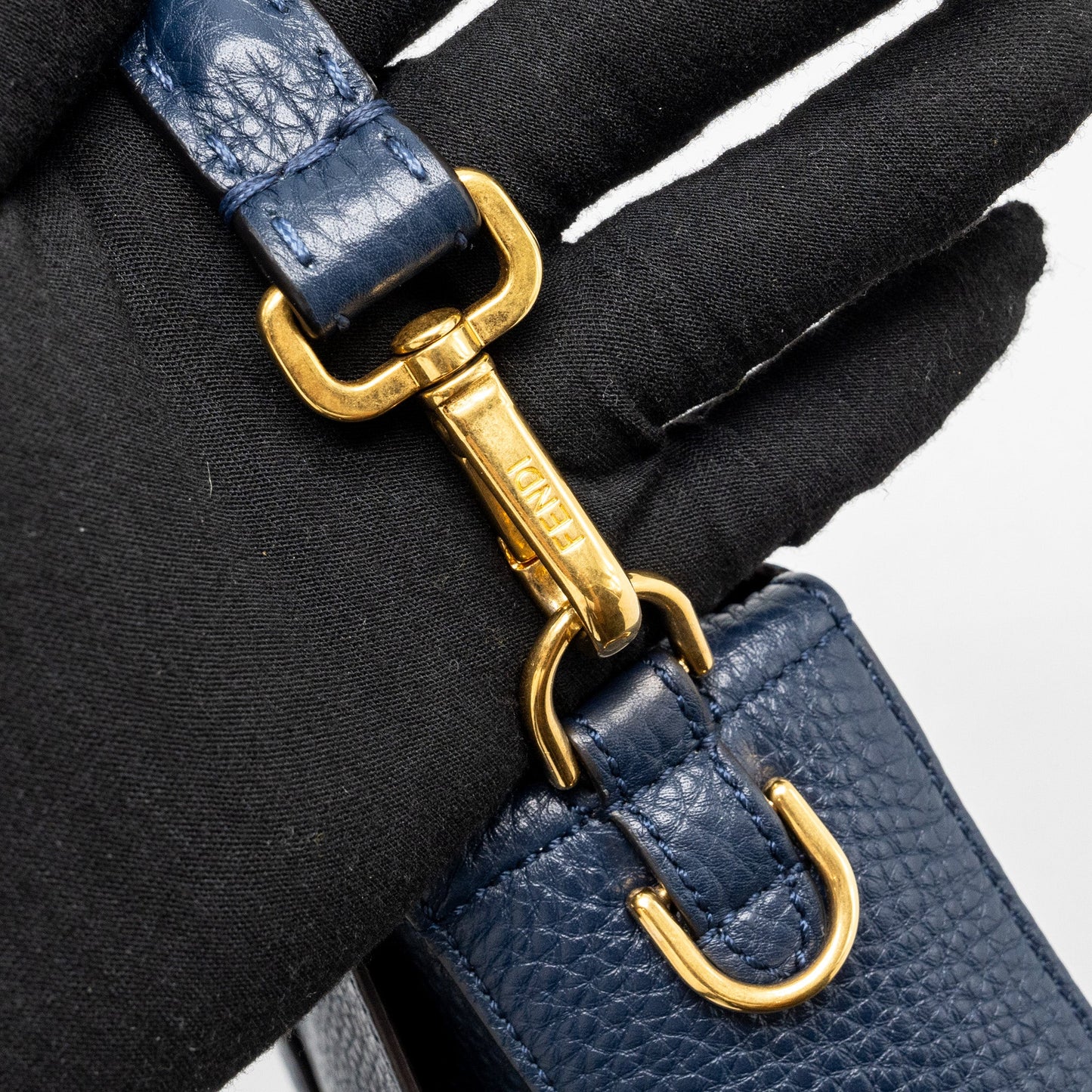 Fendi Baguette bag grained calfskin dark blue GHW