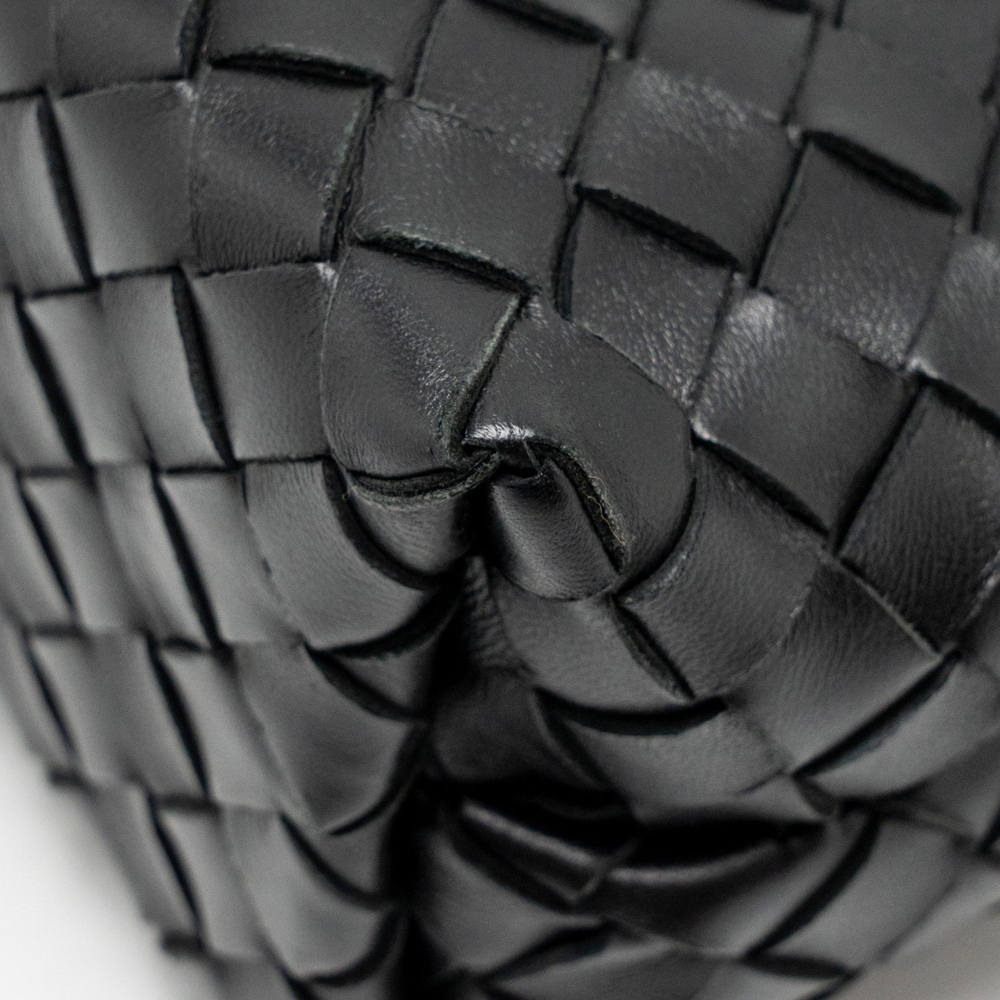Bottega Veneta Small Andiamo Bag Lambskin Black GHW