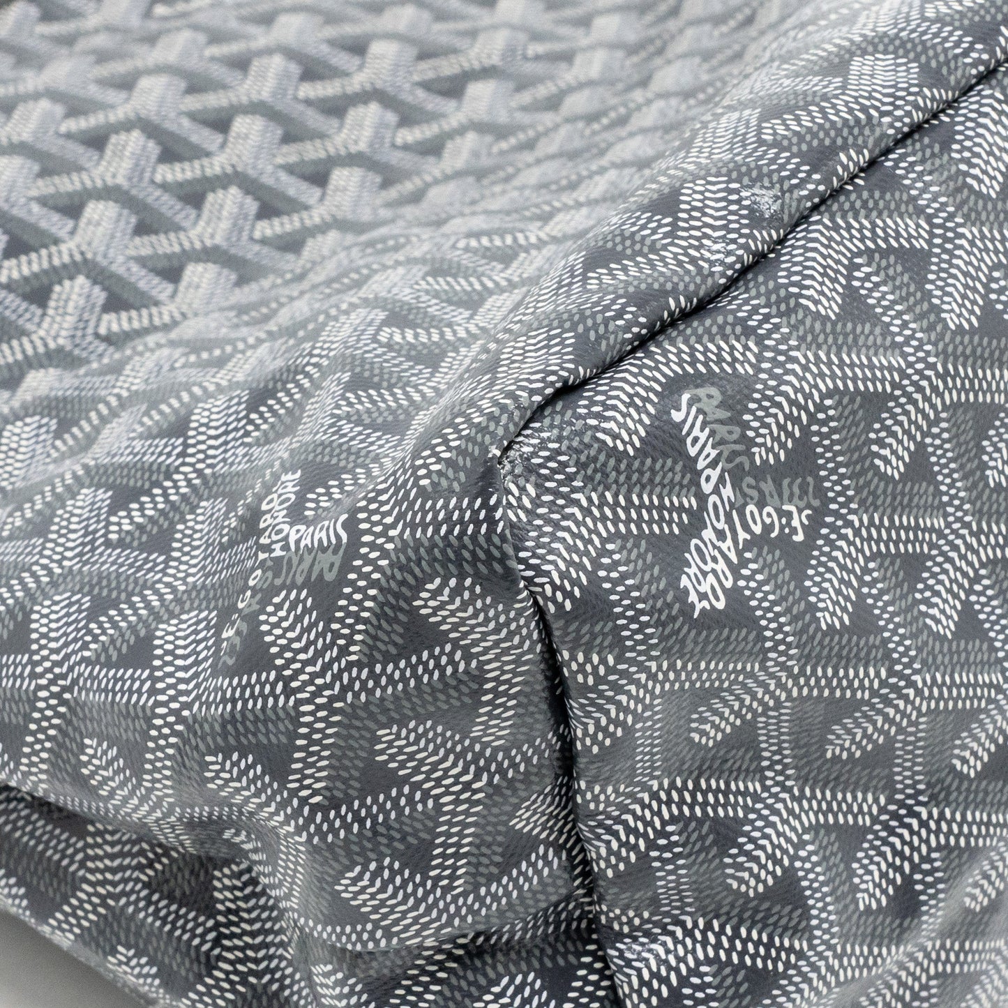 Goyard Boheme Hobo PM Bag Goyardine Canvas/Calfskin Gris SHW