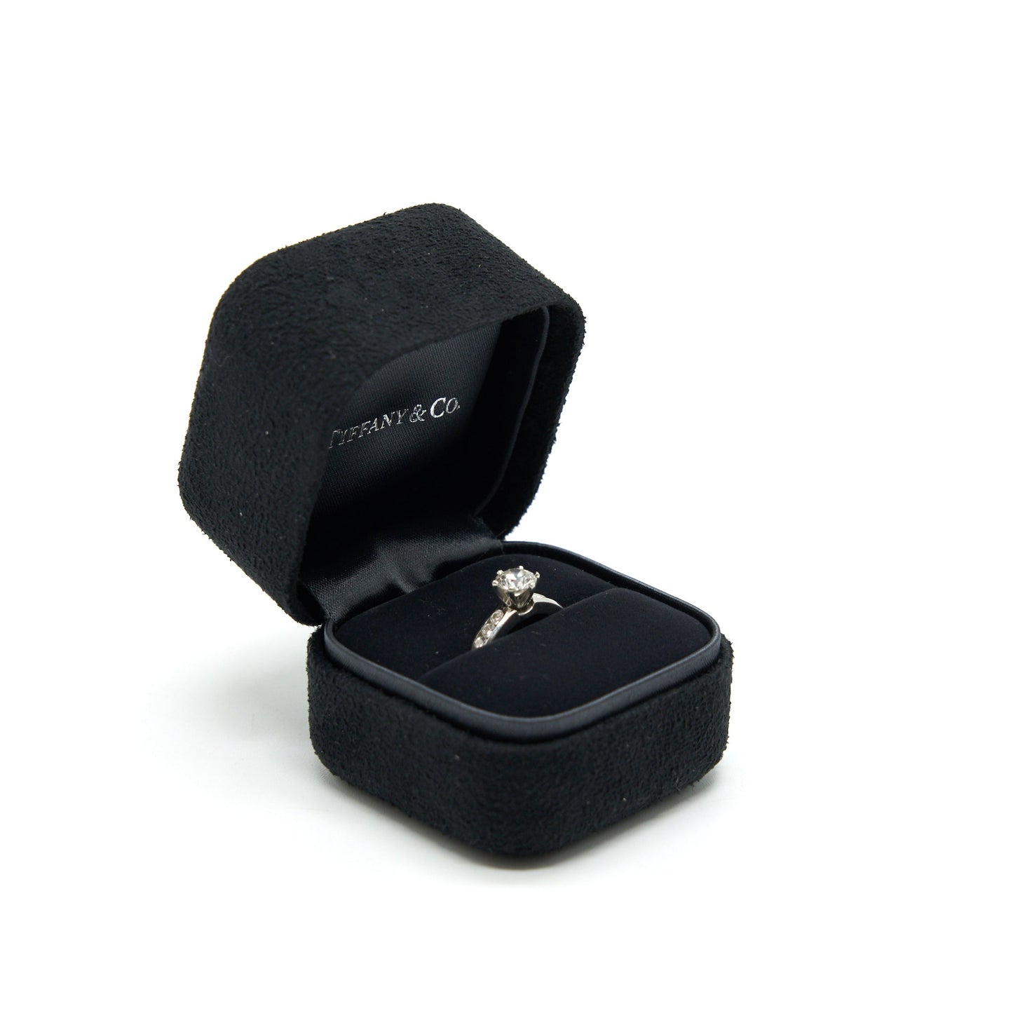 TIFFANY DIAMOND RING 0.76CT E COLOR VVS2
