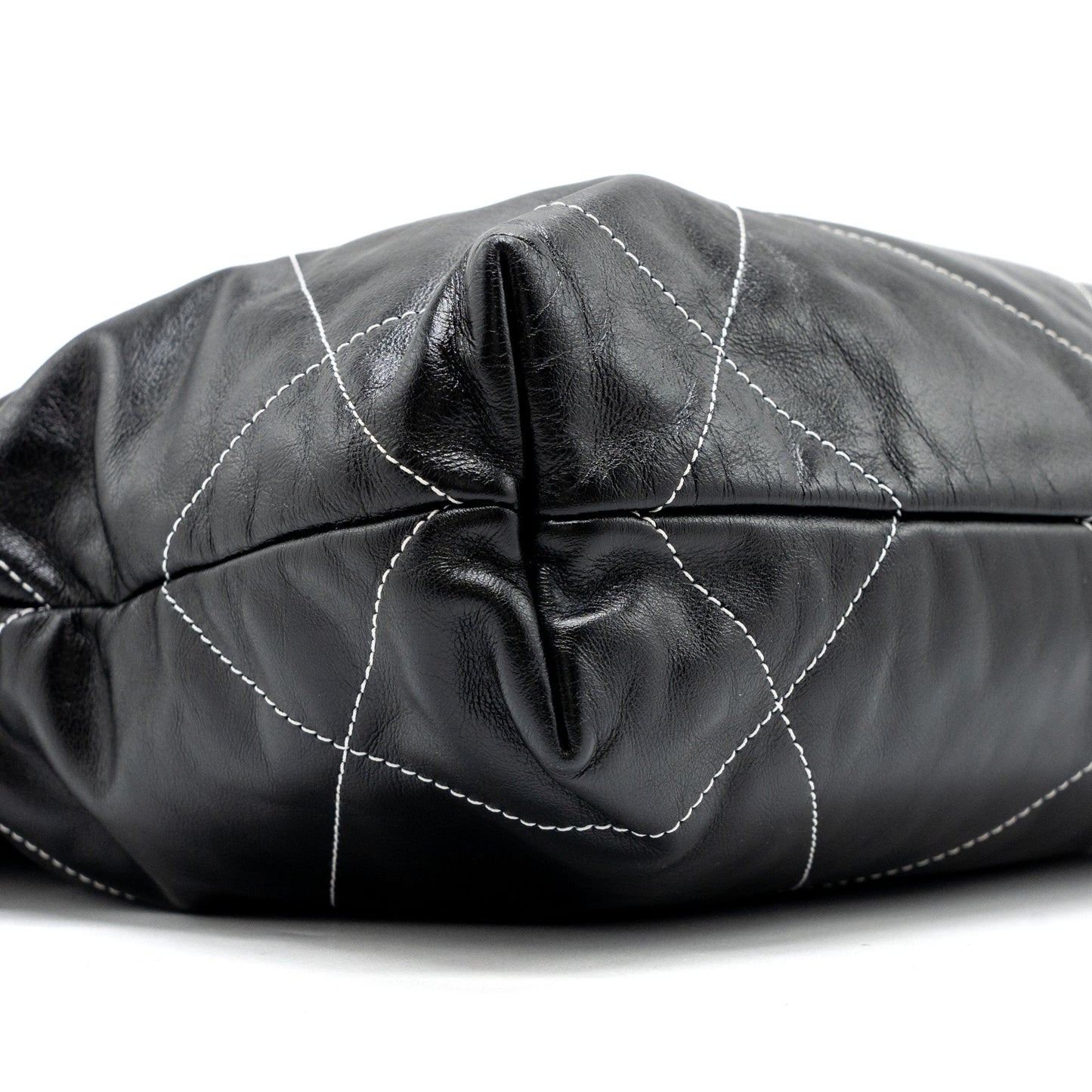 Chanel small 22 bag calfskin with white Stitching black GHW (microchip)