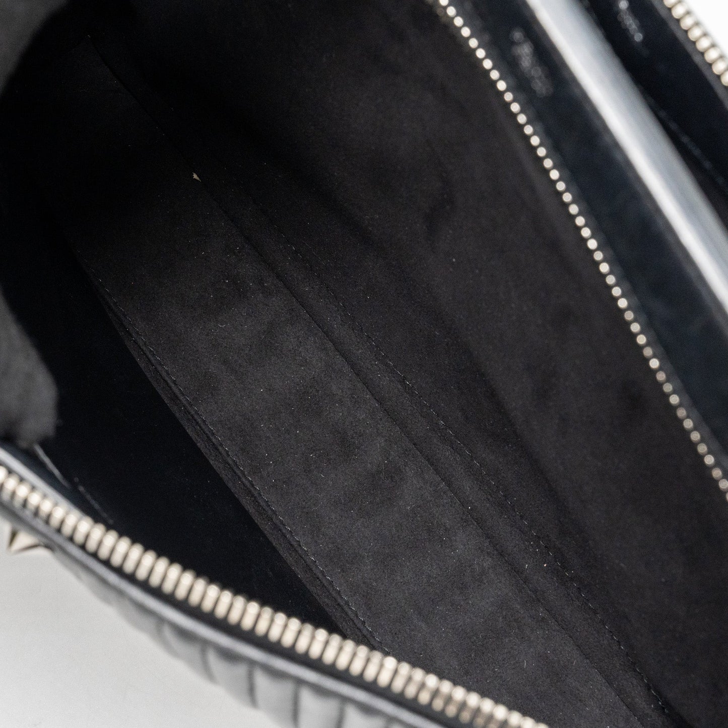 Fendi doctom chain shoulder bag leather black SHW