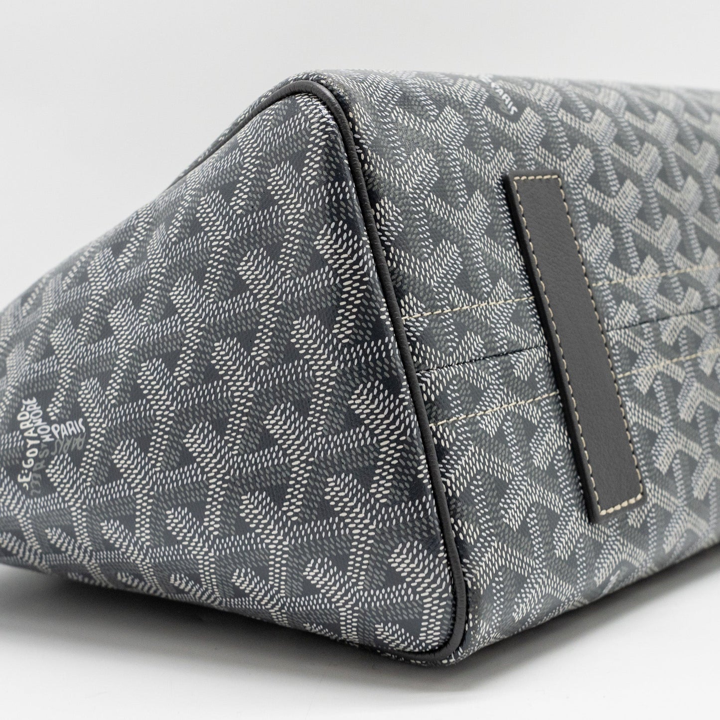 Goyard Rouette Souple PM Bag Goyardline Canvas / Calfskin Grey SHW