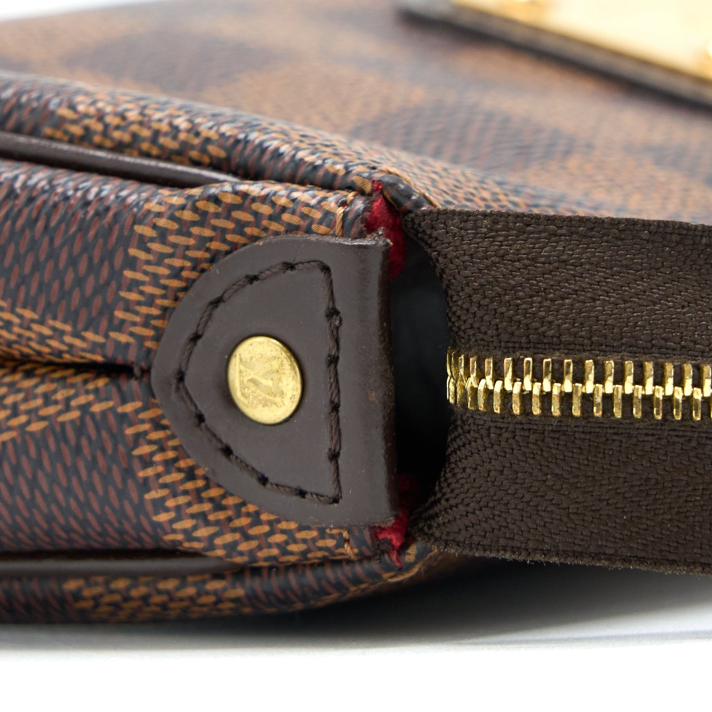 Louis Vuitton Eva Clutch Damier Ebene GHW