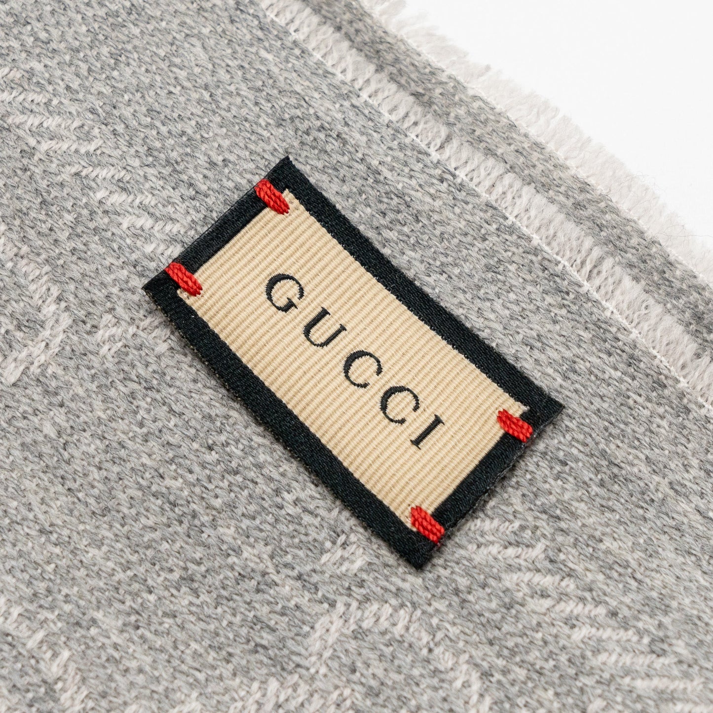 Gucci Knitted Wool Scarf GG Supreme Jacquard Light Grey