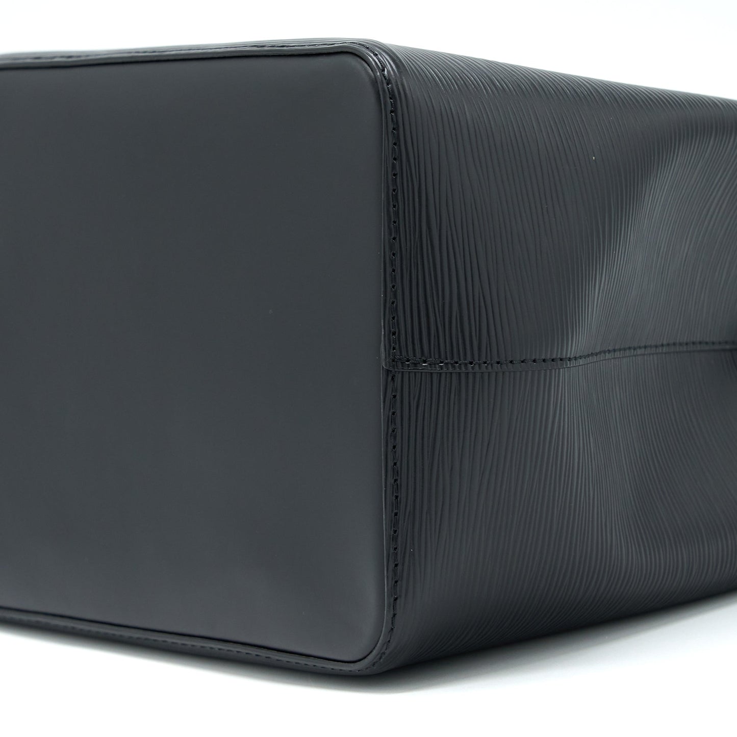 Louis Vuitton Neonoe Epi Black SHW