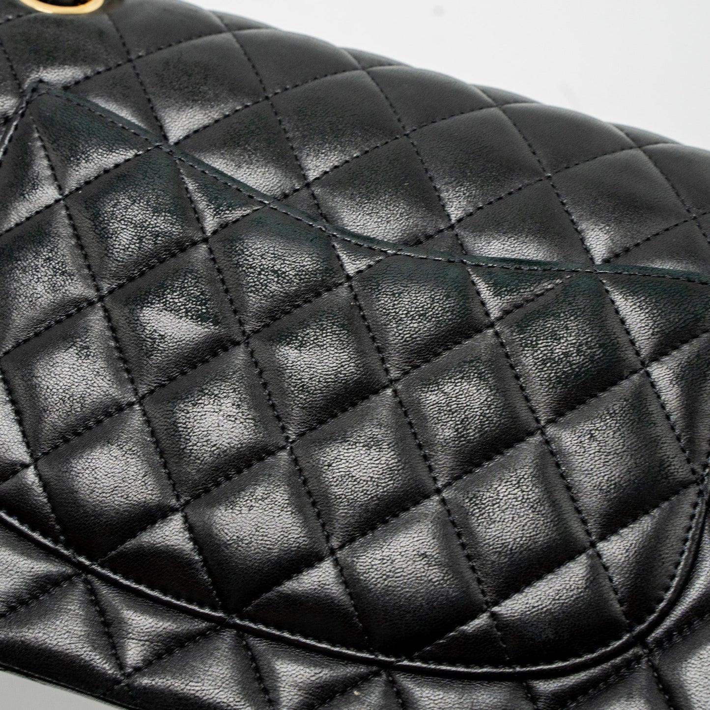 Chanel Medium Classic Flap Bag Lambskin Black GHW
