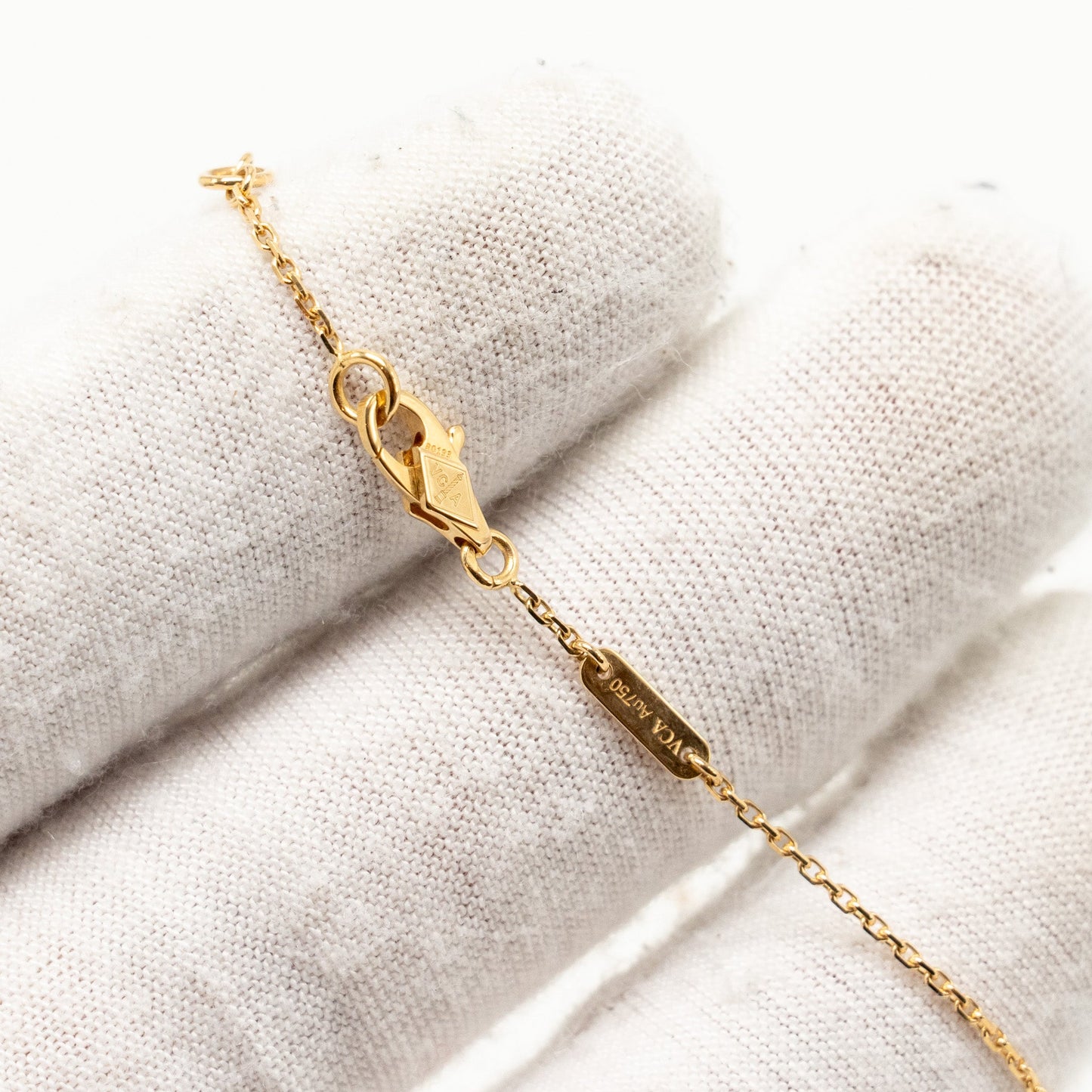 Van Cleef & Arpels Sweet Alhambra Butterfly Bracelet Mother-Of-Pearl Yellow Gold