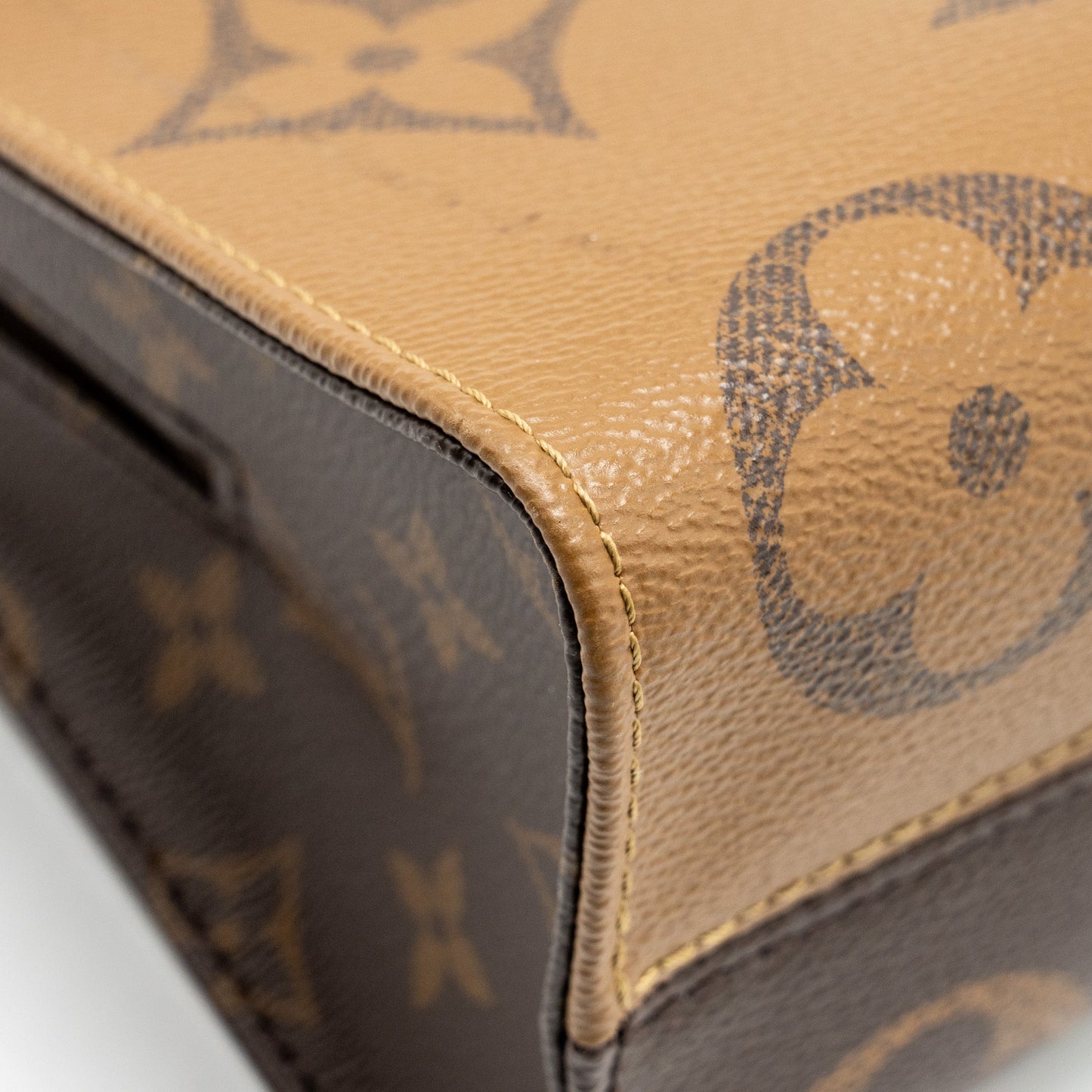 Louis Vuitton Onthego east west monogram reverse GHW