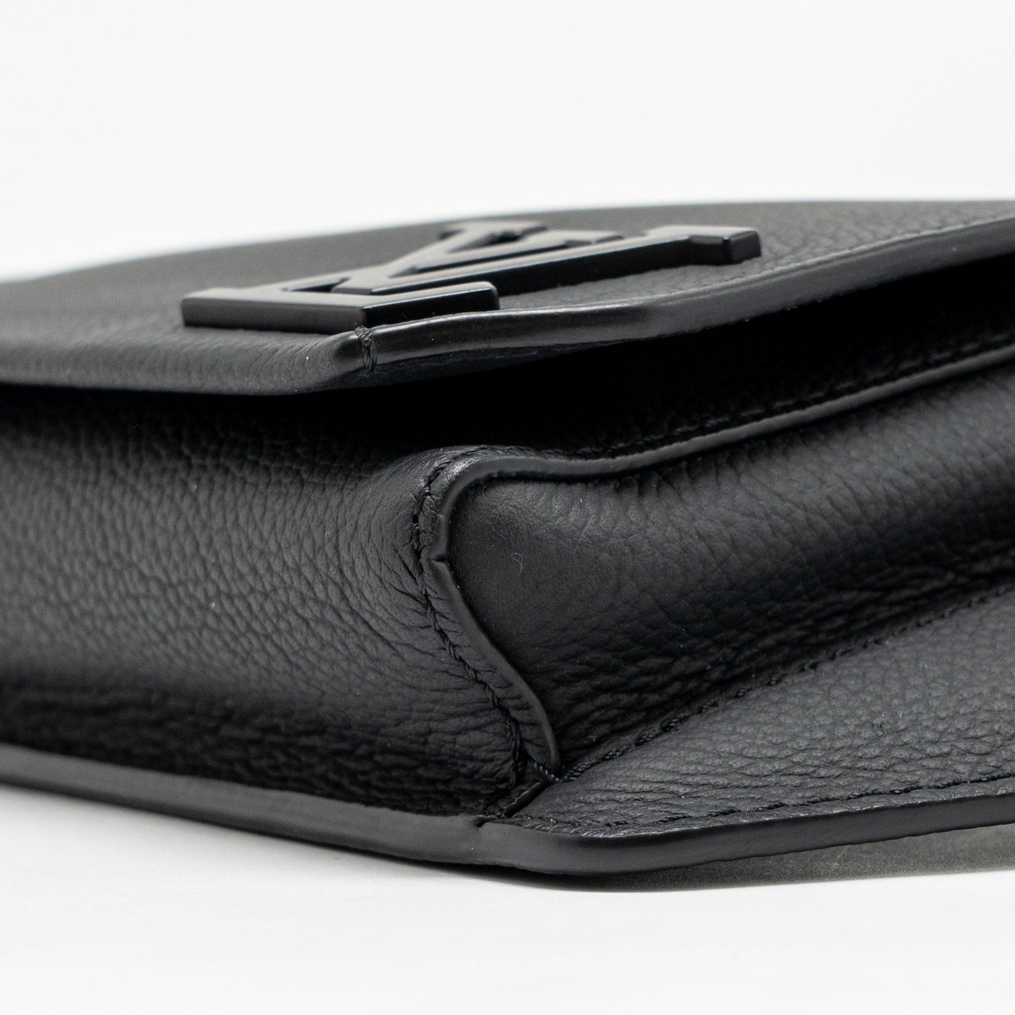 Louis Vuitton Aerogram Takeoff Sling Black Grained Calfskin Black Hardware