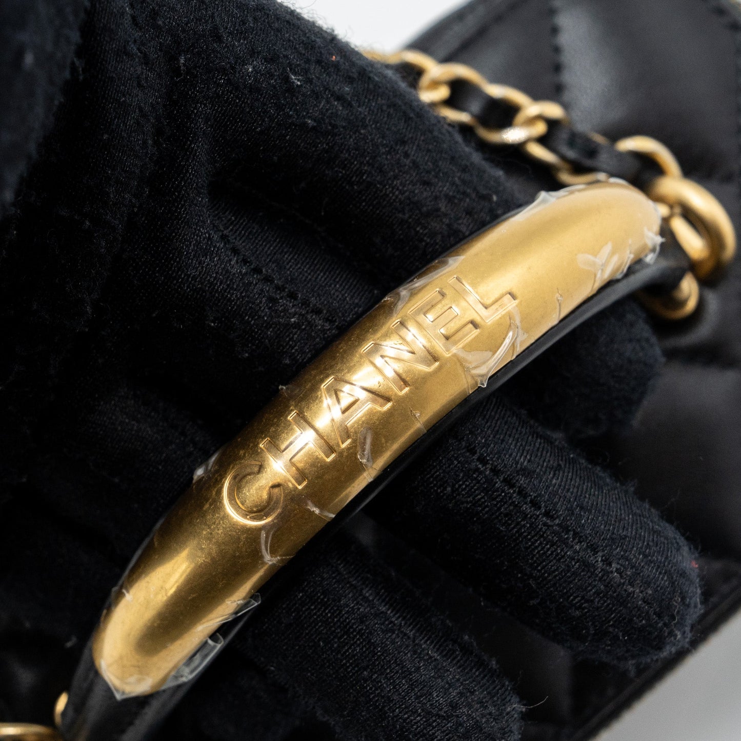 Chanel top handle long vanity with chain lambskin black GHW (microchip)